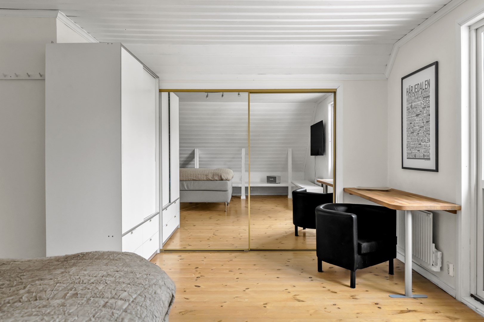 Bostadsbild från Hasselvägen 24, Såld i Storvreta, Uppsala