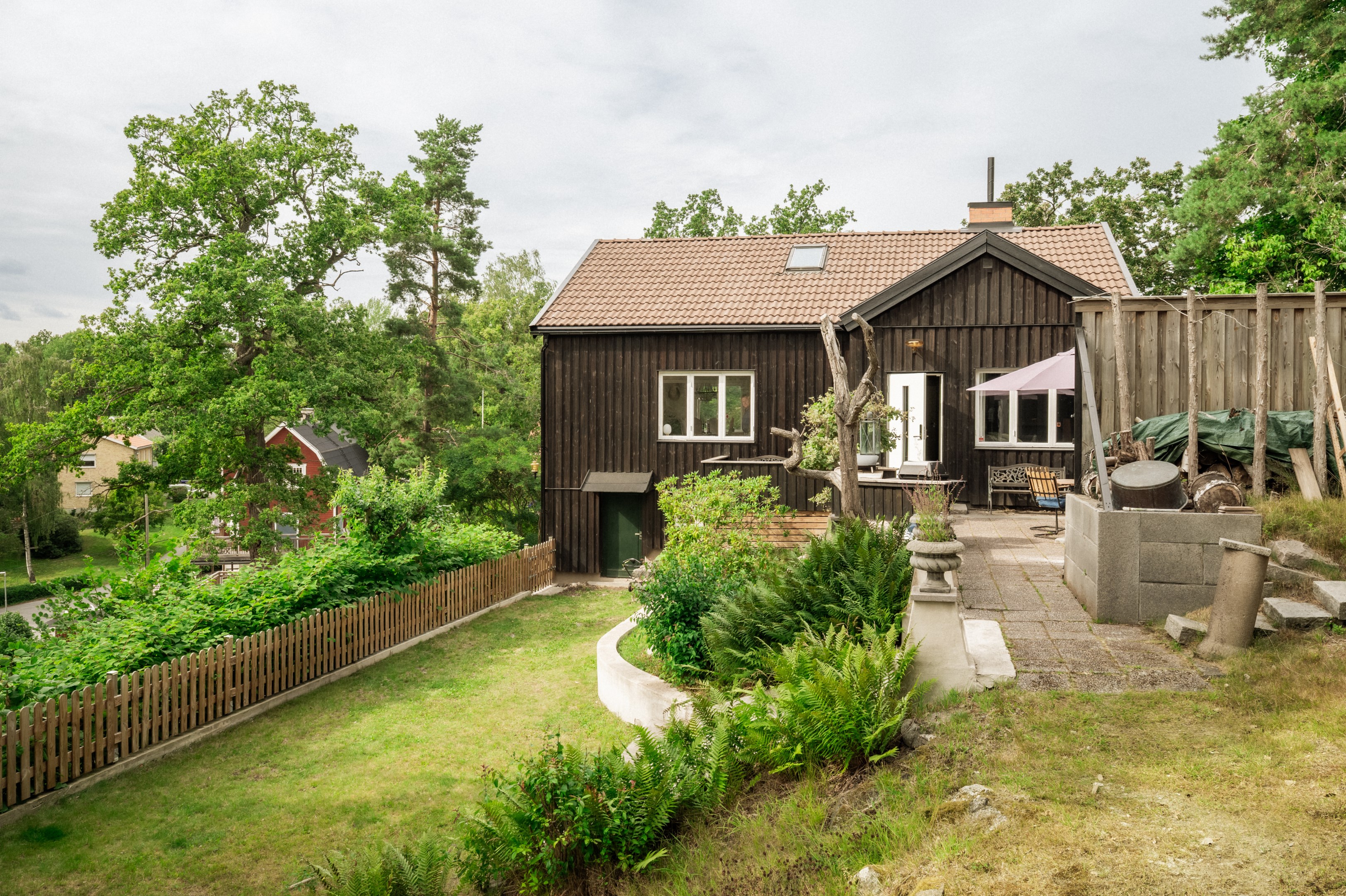 Bostadsbild från Hugins väg 4, Såld i Skuru, Nacka