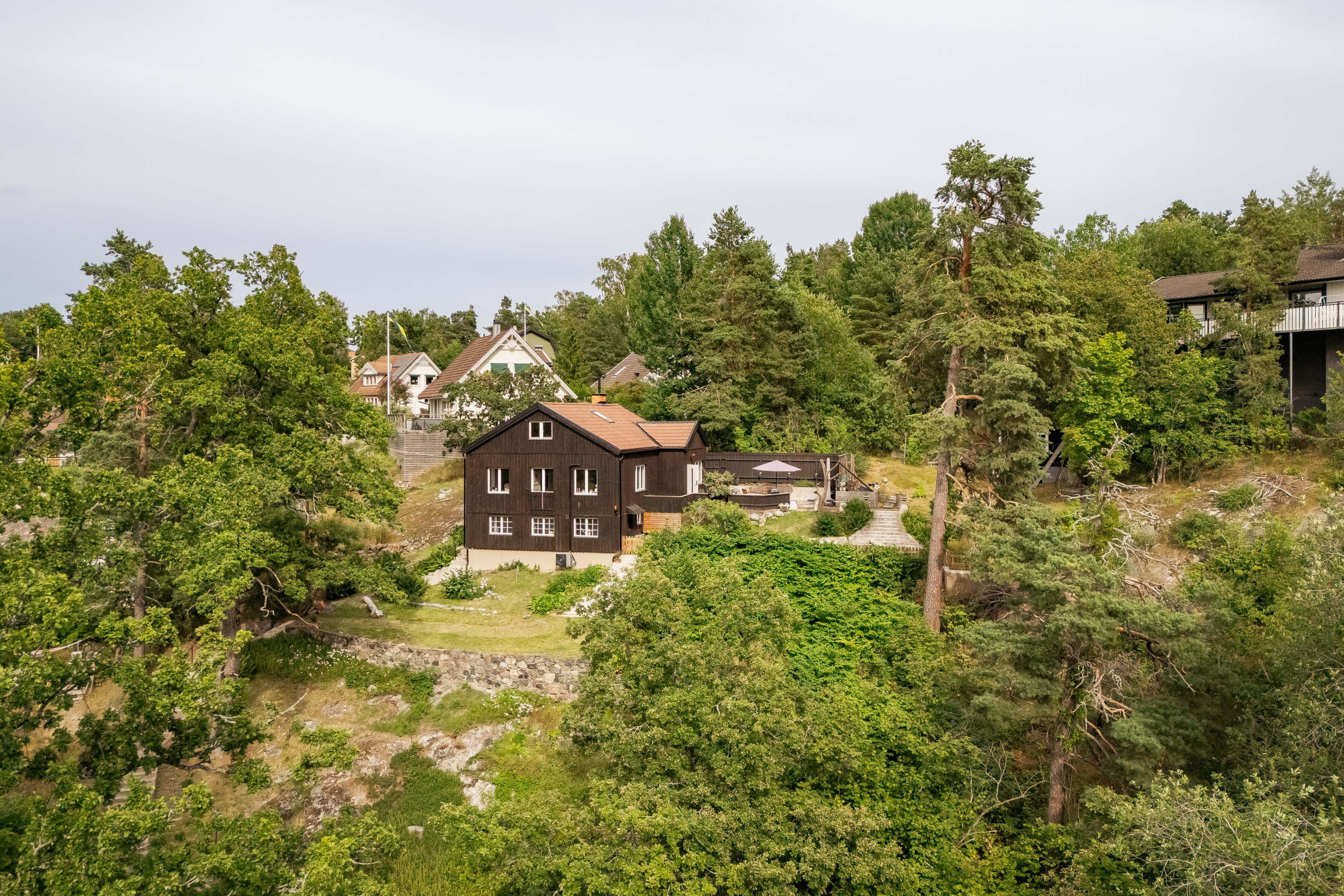Bostadsbild från Hugins väg 4, Såld i Skuru, Nacka