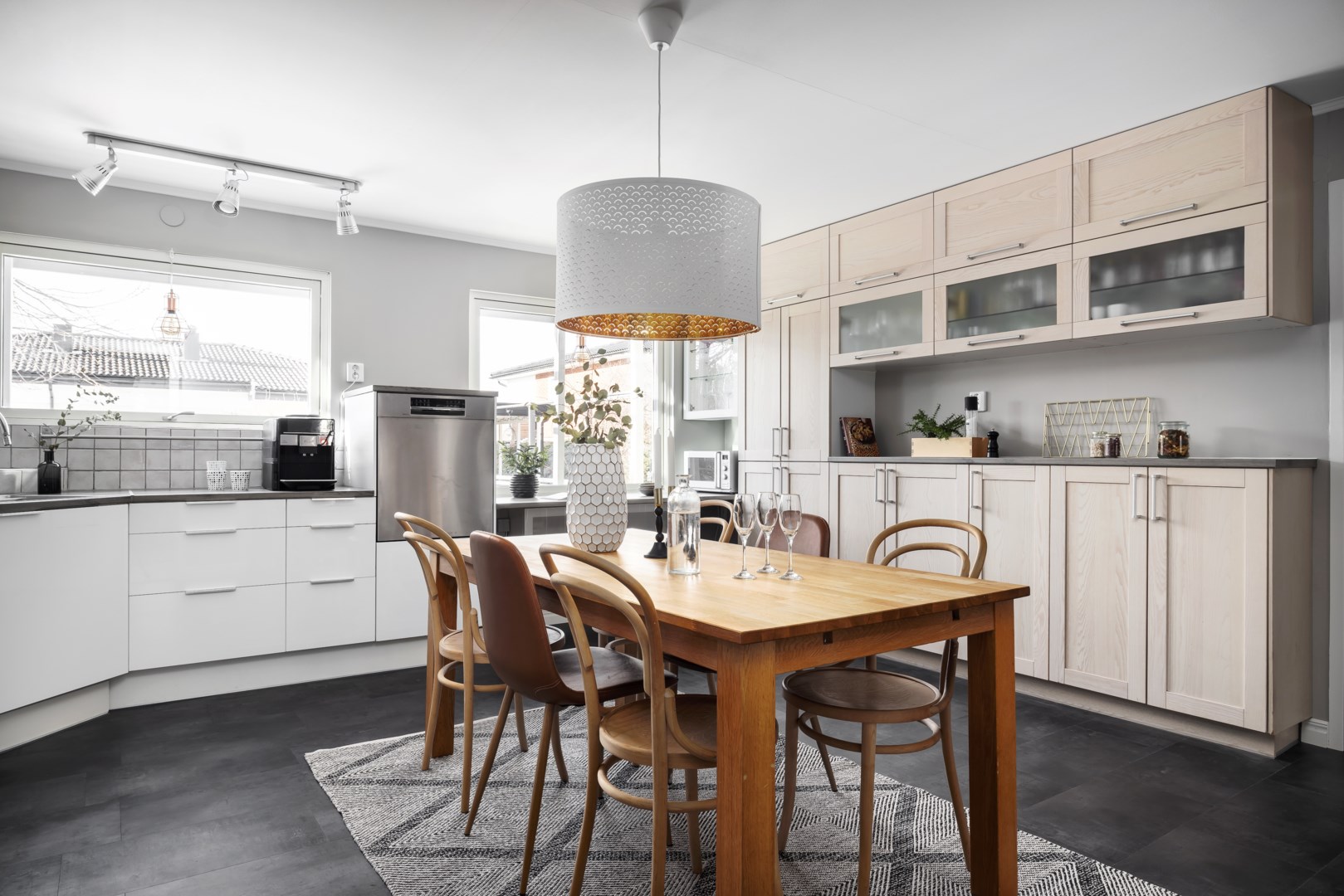 Bostadsbild från Bunsövägen 23, Såld i Krokhöjden, Nacka