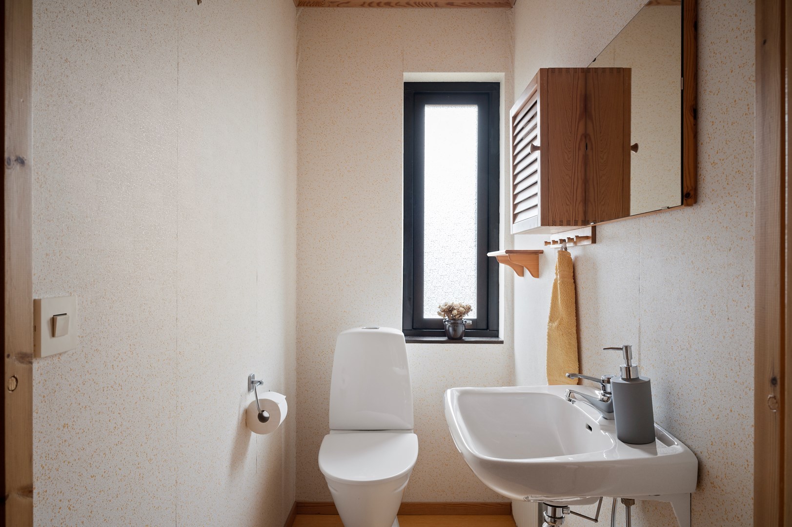 Bostadsbild från Kapellvägen 13, Såld i Skuru, Nacka