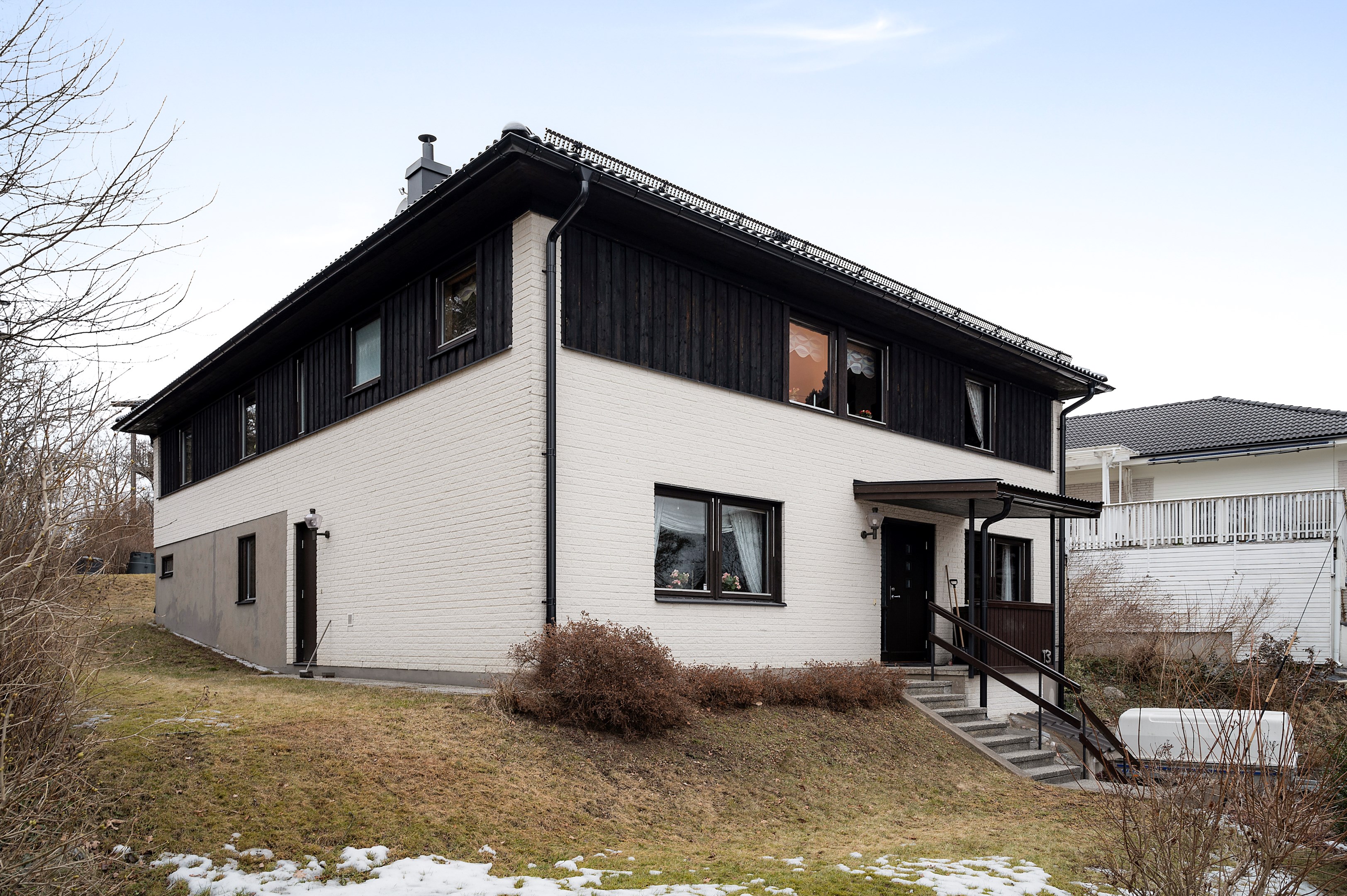 Bostadsbild från Kapellvägen 13, Såld i Skuru, Nacka