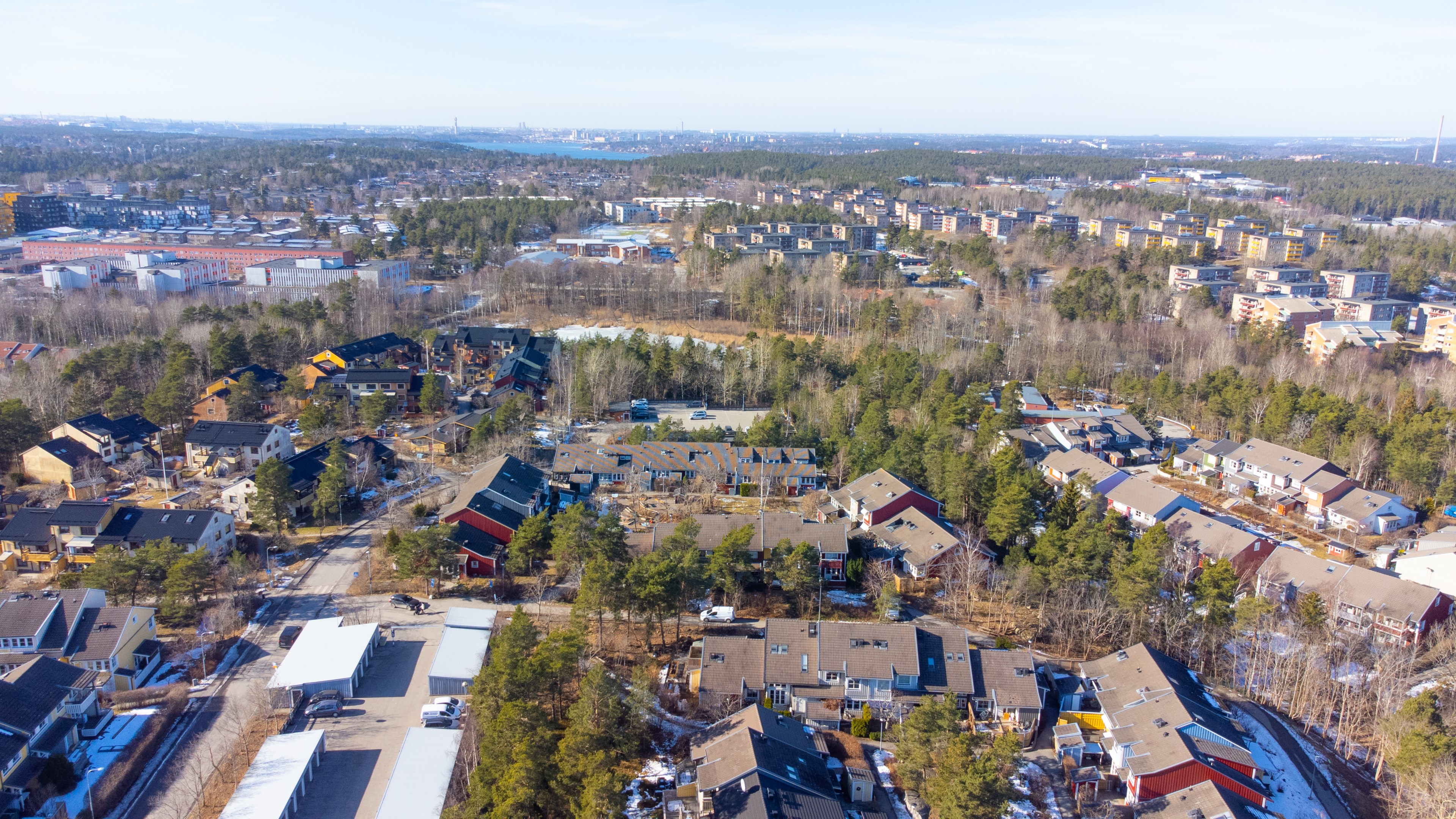 Bostadsbild från Norrholmsvägen 72, Såld i Östra Orminge, Nacka