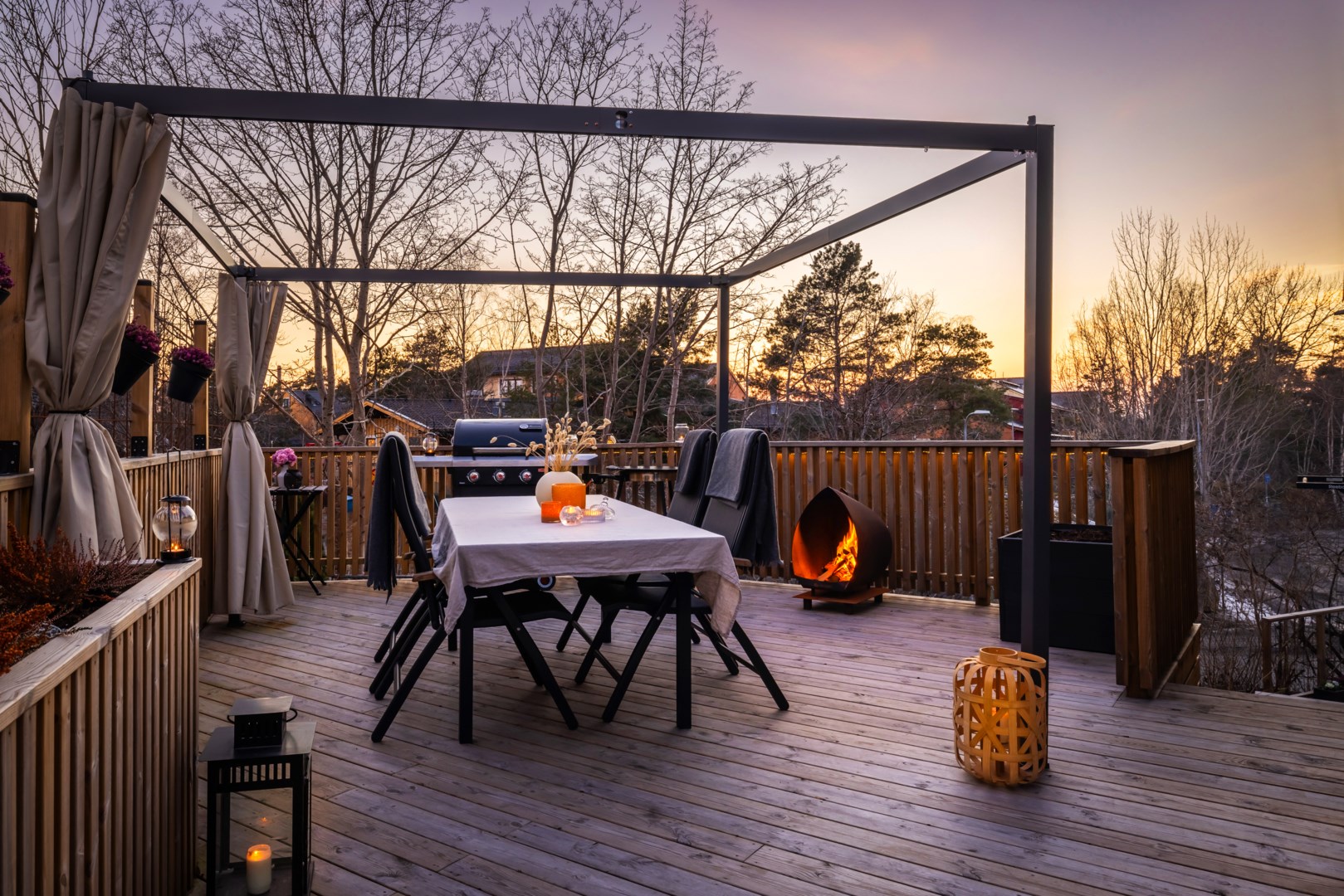 Bostadsbild från Norrholmsvägen 72, Såld i Östra Orminge, Nacka