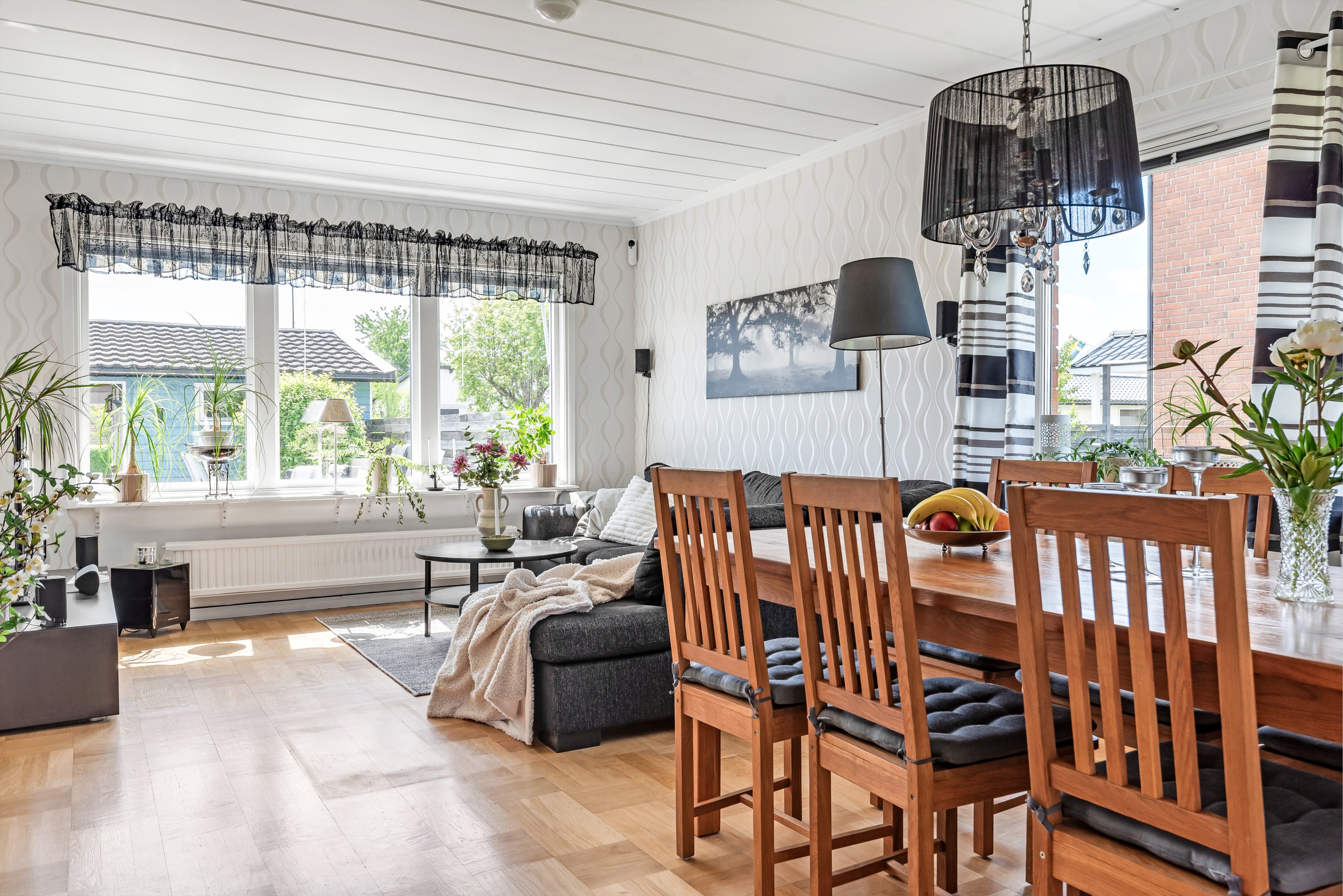 Bostadsbild från Flottiljgatan 14, Såld i Bärby Hage, Uppsala