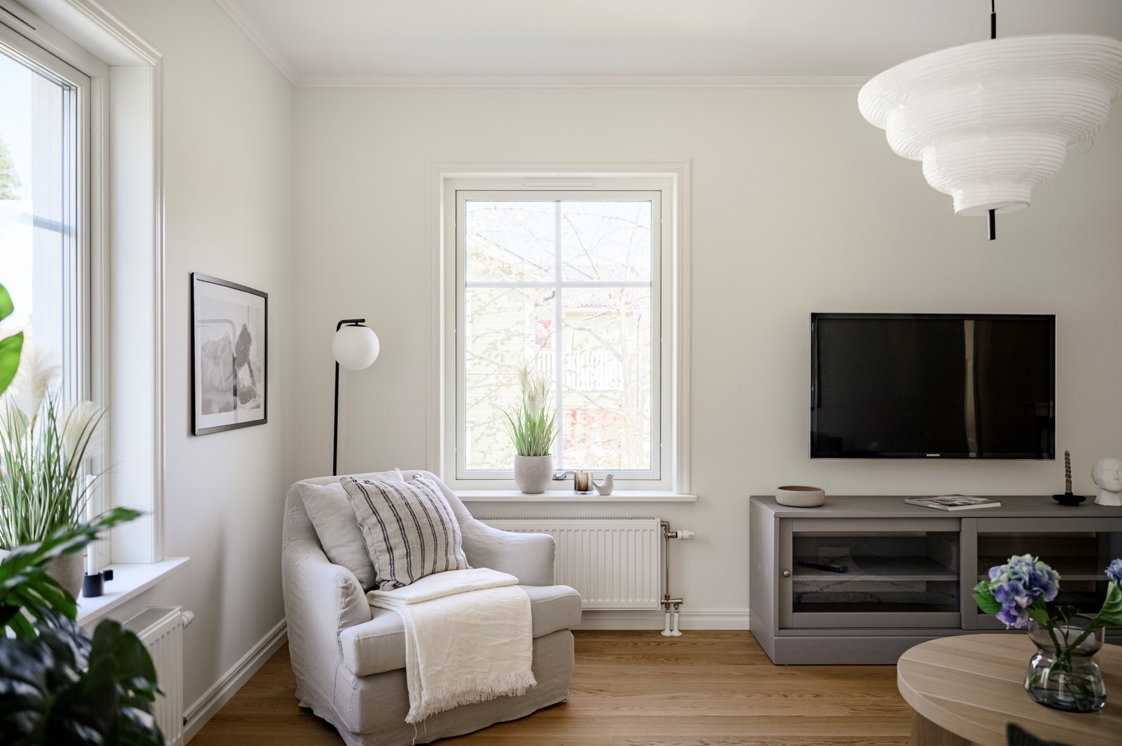 Bostadsbild från Lövbergabacken 4, Såld i Kummelnäs, Nacka