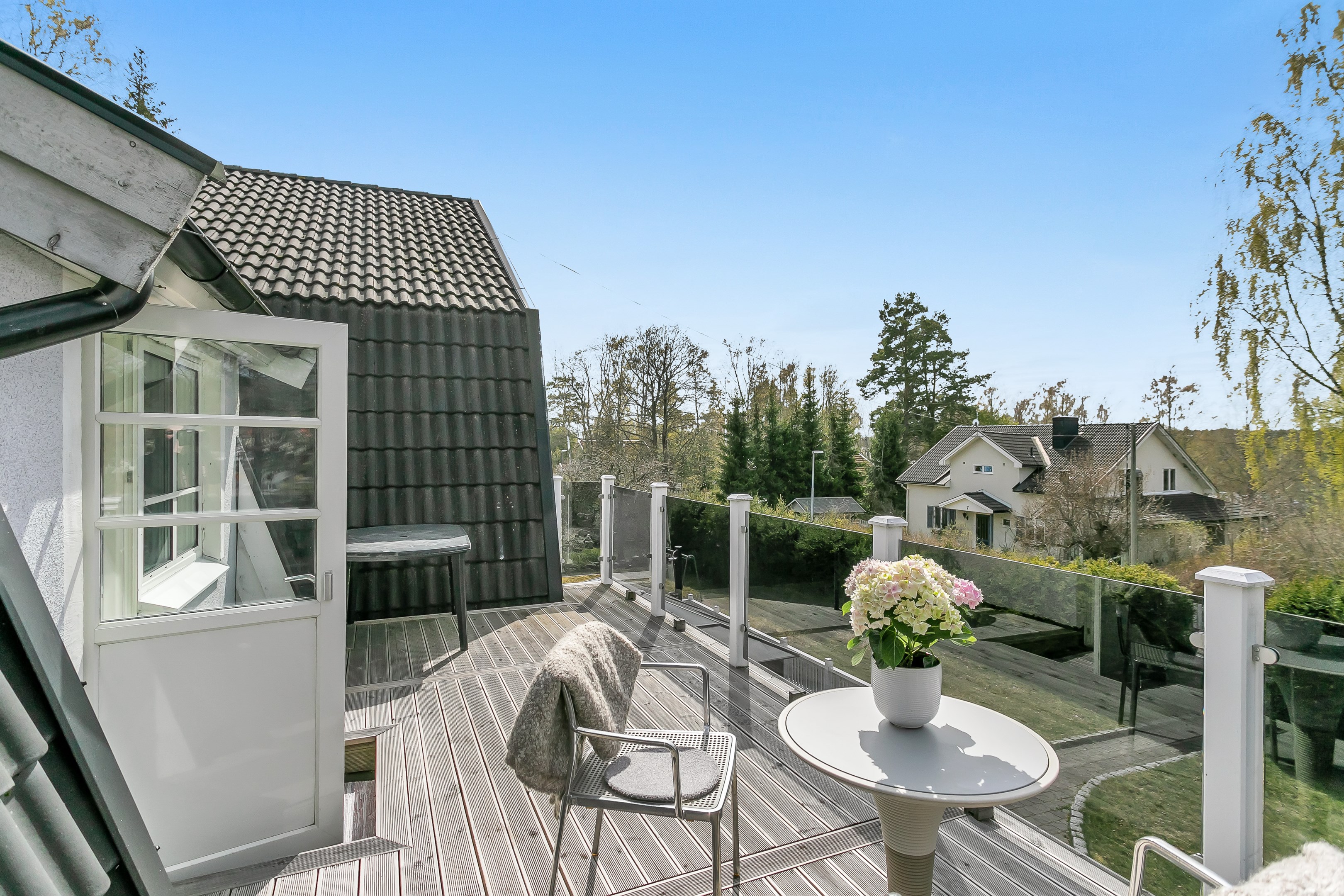 Bostadsbild från Lyssnavägen 6, Såld i Graneberg, Uppsala