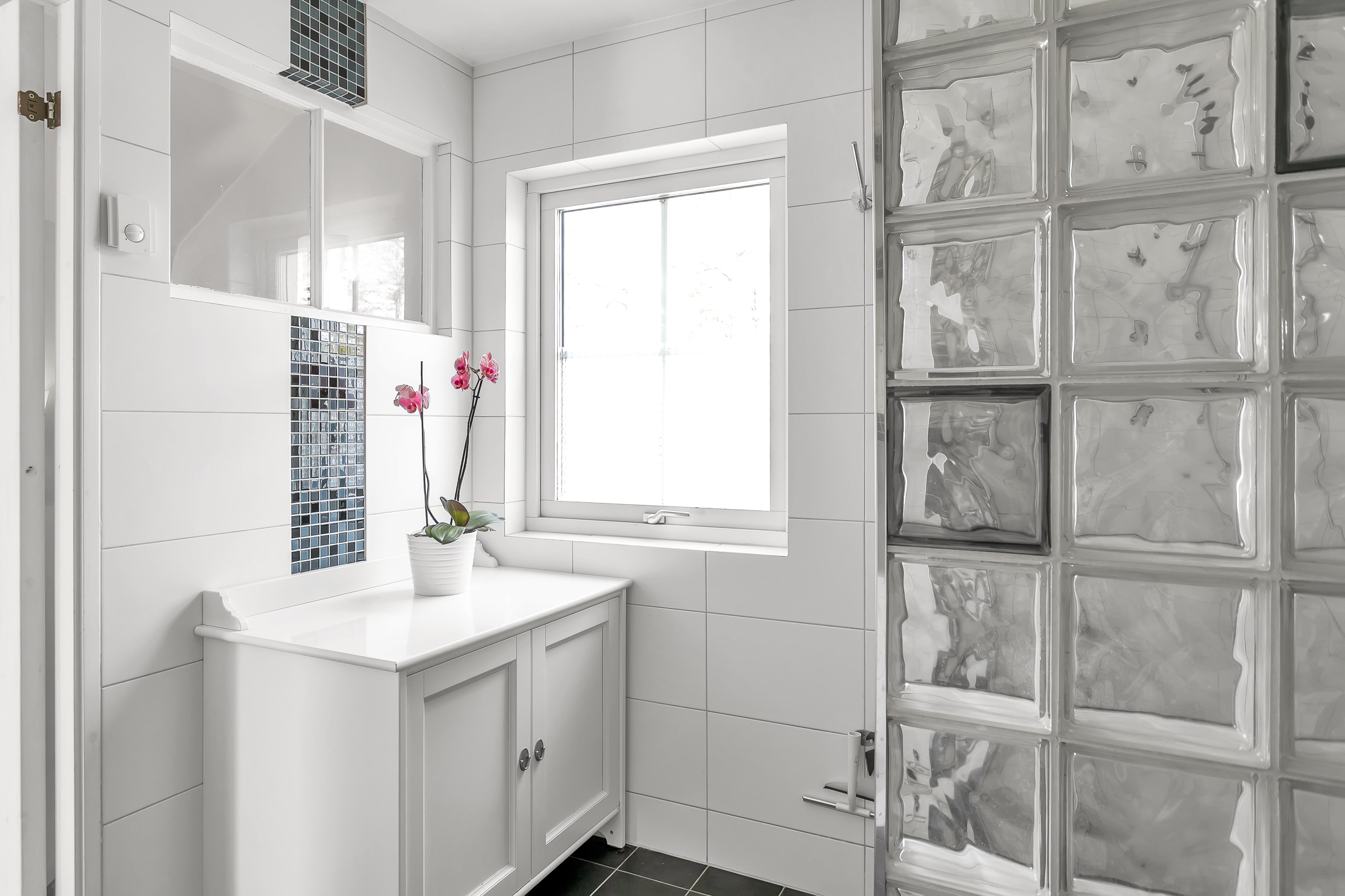 Bostadsbild från Lyssnavägen 6, Såld i Graneberg, Uppsala