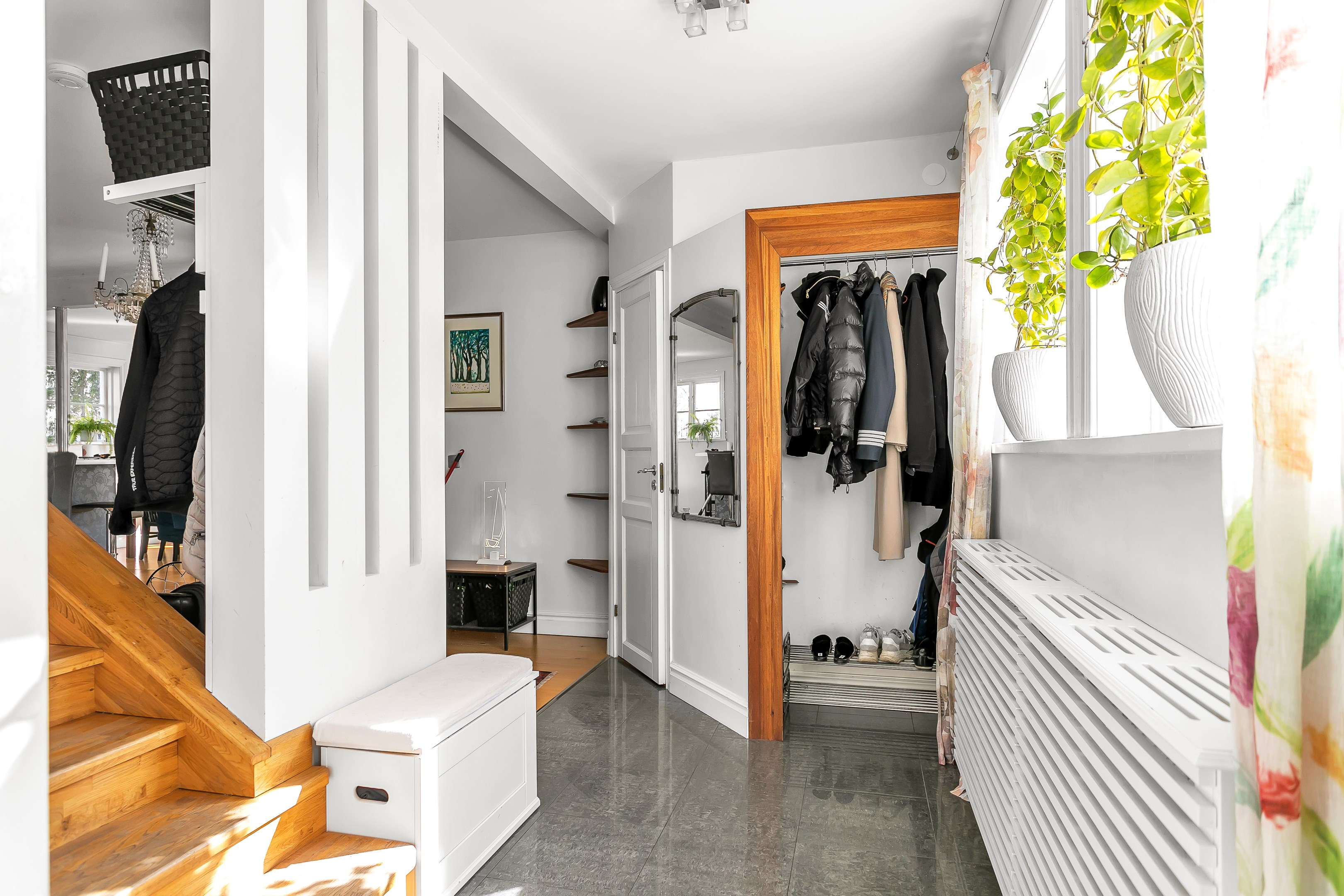 Bostadsbild från Lyssnavägen 6, Såld i Graneberg, Uppsala