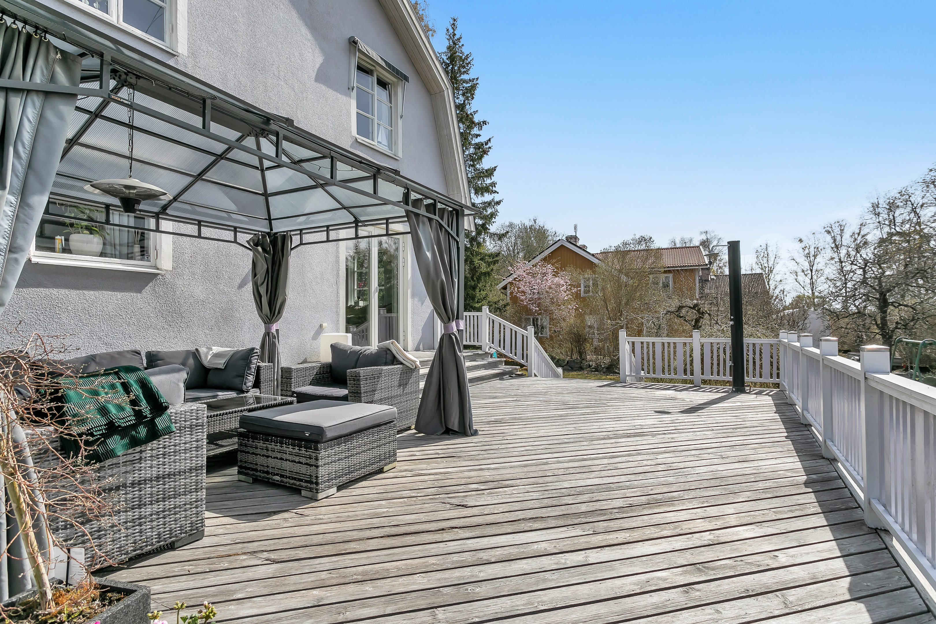 Bostadsbild från Lyssnavägen 6, Såld i Graneberg, Uppsala