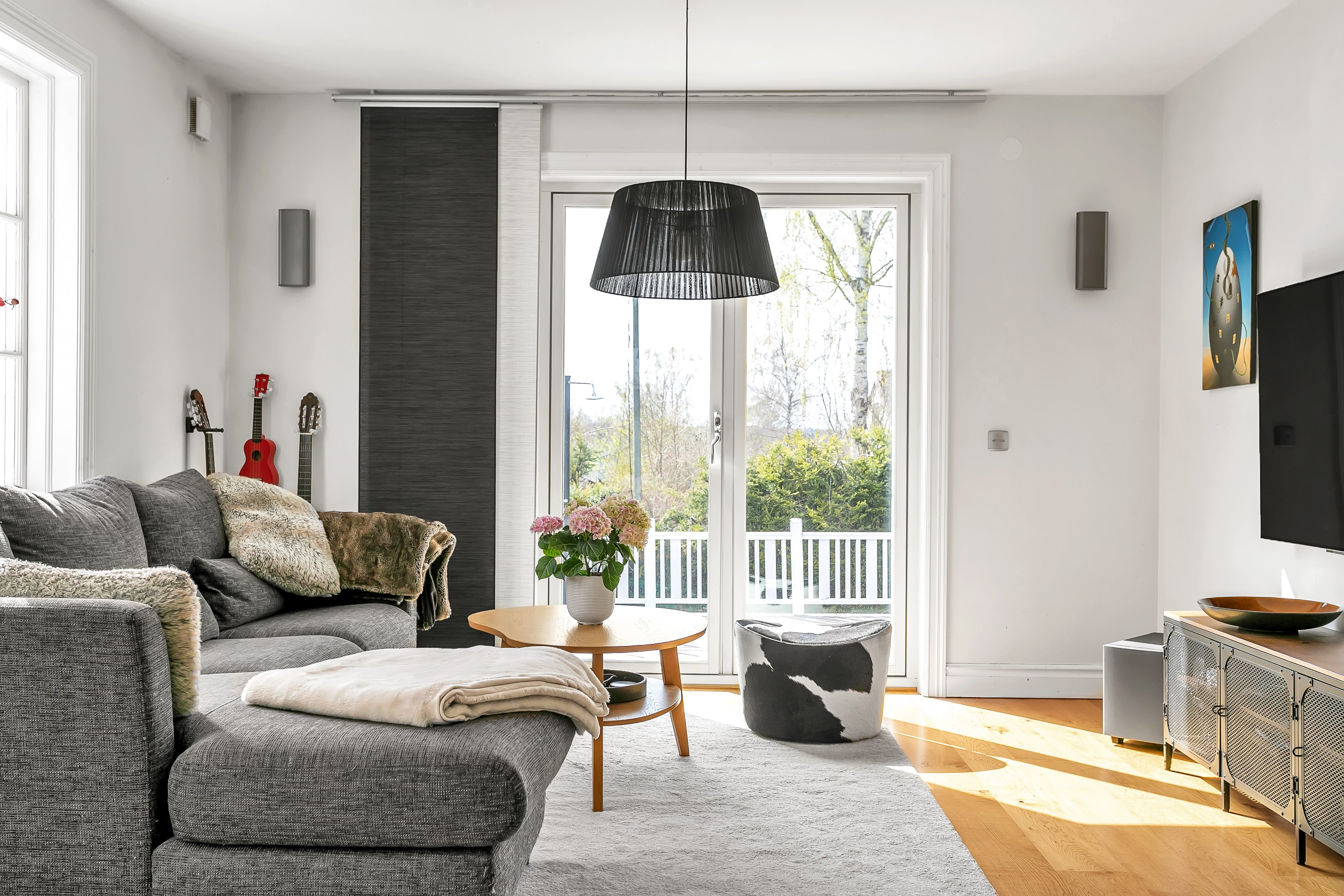 Bostadsbild från Lyssnavägen 6, Såld i Graneberg, Uppsala