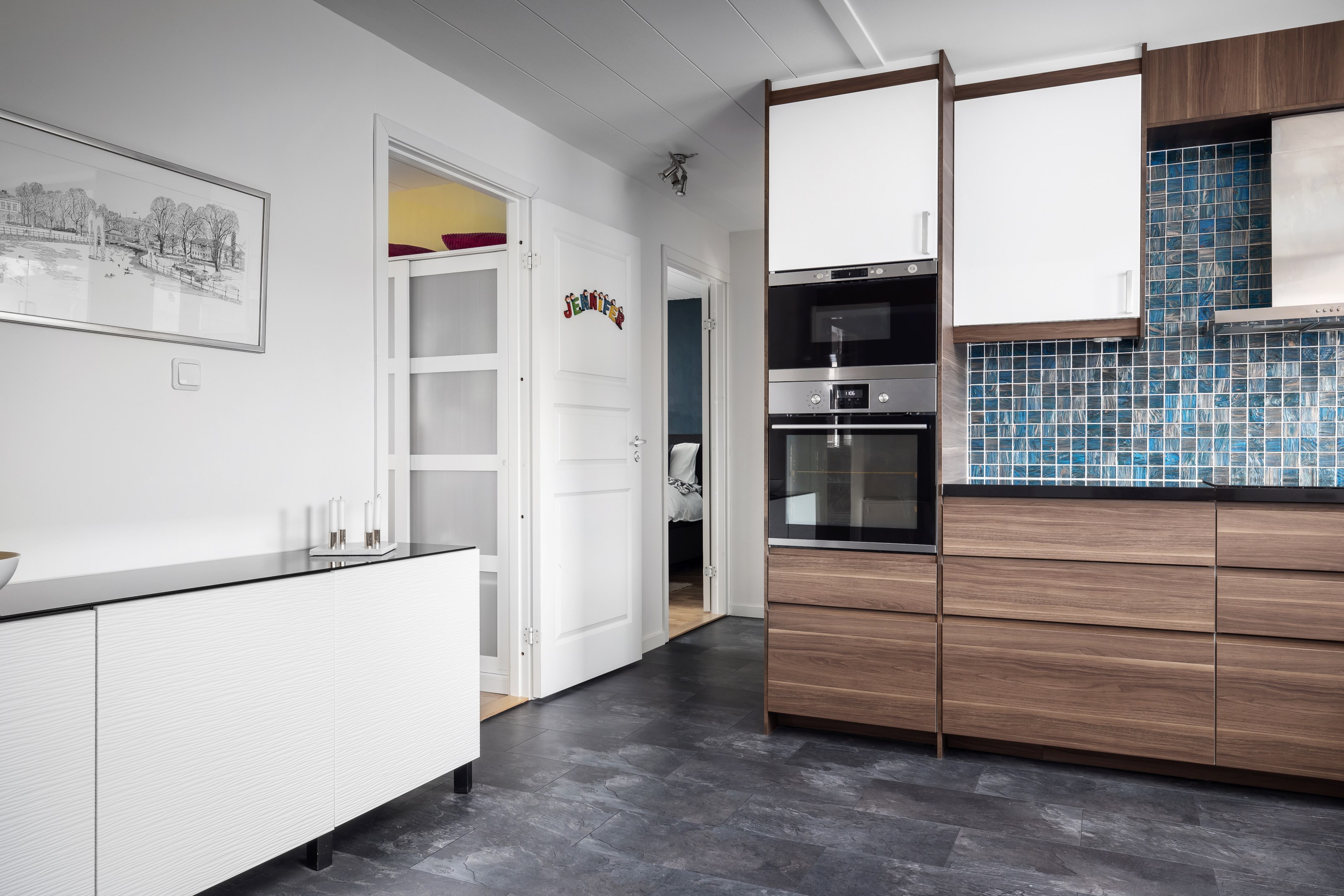 Bostadsbild från Ängsövägen 18, Såld i Krokhöjden, Nacka