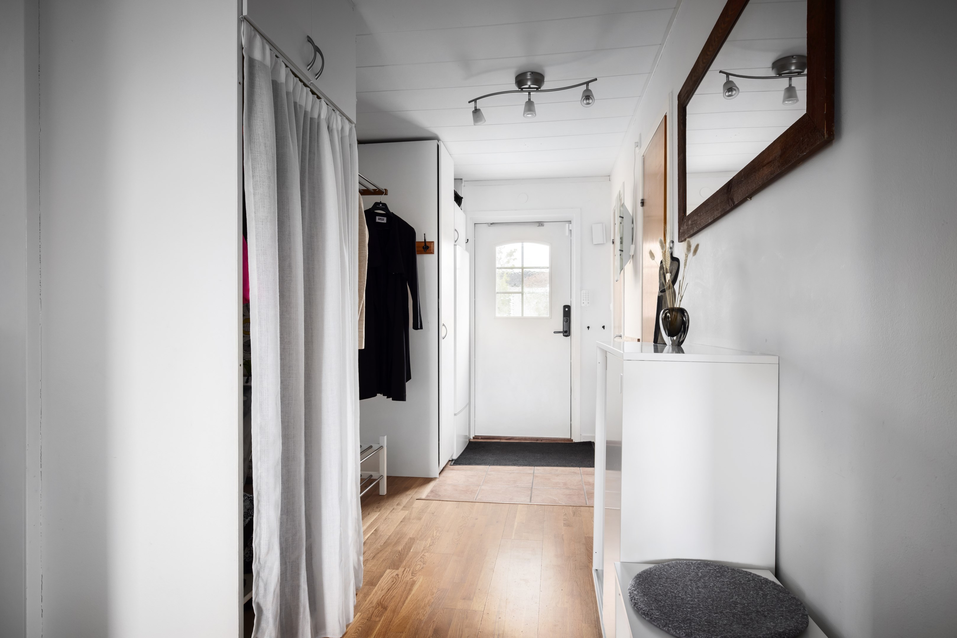 Bostadsbild från Ängsövägen 18, Såld i Krokhöjden, Nacka