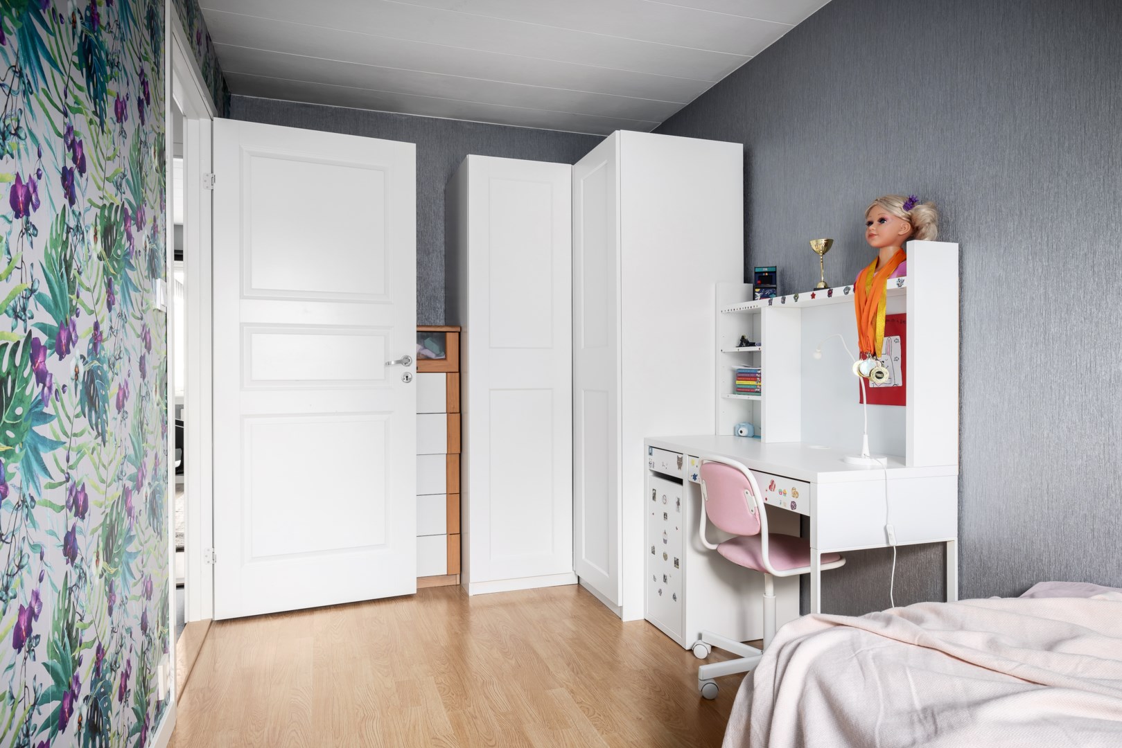 Bostadsbild från Ängsövägen 18, Såld i Krokhöjden, Nacka