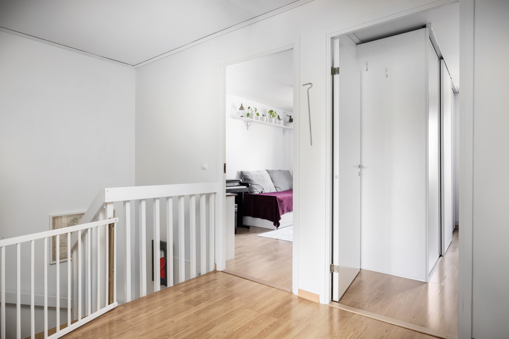 Bostadsbild från Entitevägen 1, Såld i Ösbydalen, Värmdö