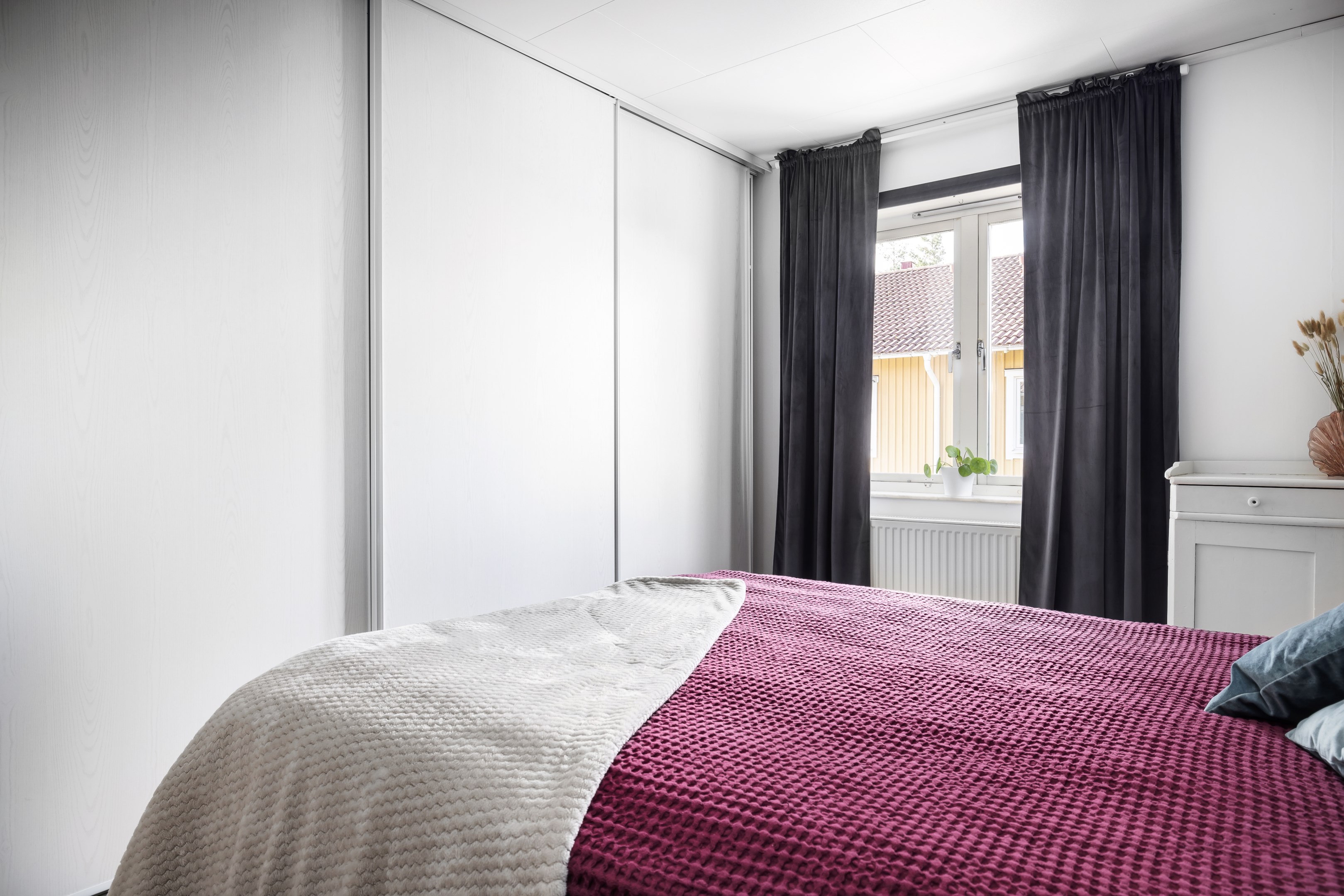 Bostadsbild från Entitevägen 1, Såld i Ösbydalen, Värmdö