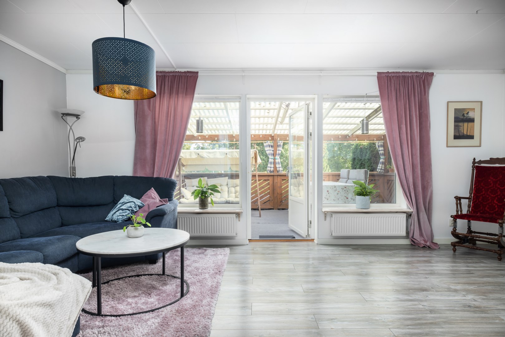 Bostadsbild från Entitevägen 1, Såld i Ösbydalen, Värmdö