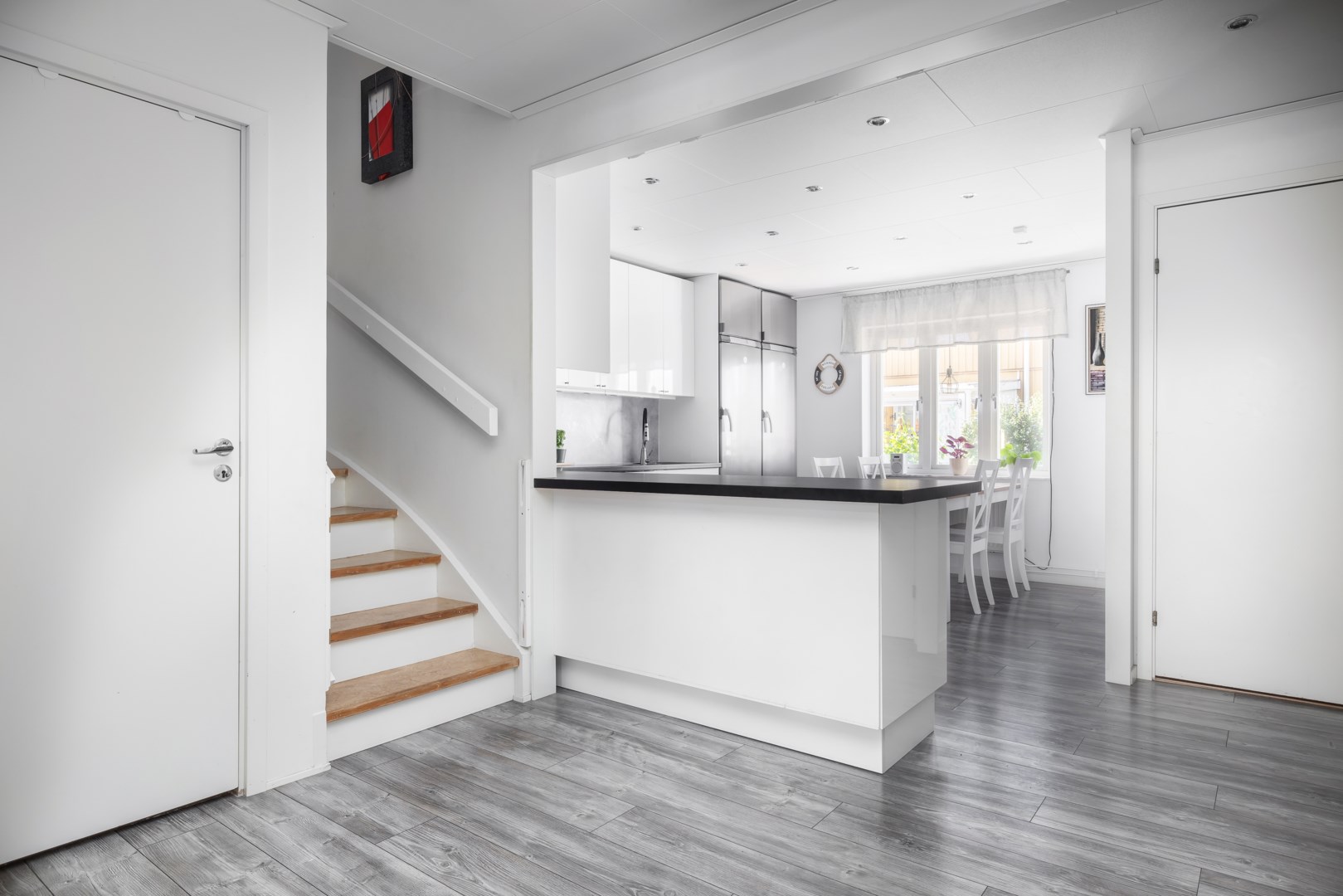 Bostadsbild från Entitevägen 1, Såld i Ösbydalen, Värmdö