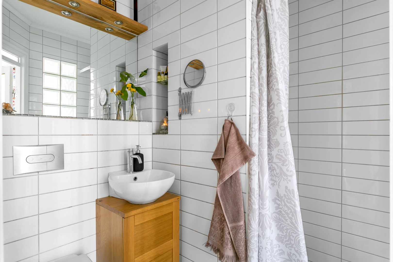 Bostadsbild från Stiernhielmsgatan 10, Såld i Främre Svartbäcken, Uppsala