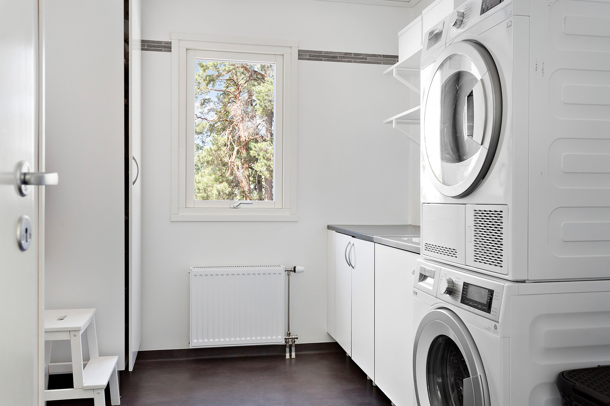 Bostadsbild från Björnbergsvägen 4, Såld i Kummelnäs - Björnberget, Nacka