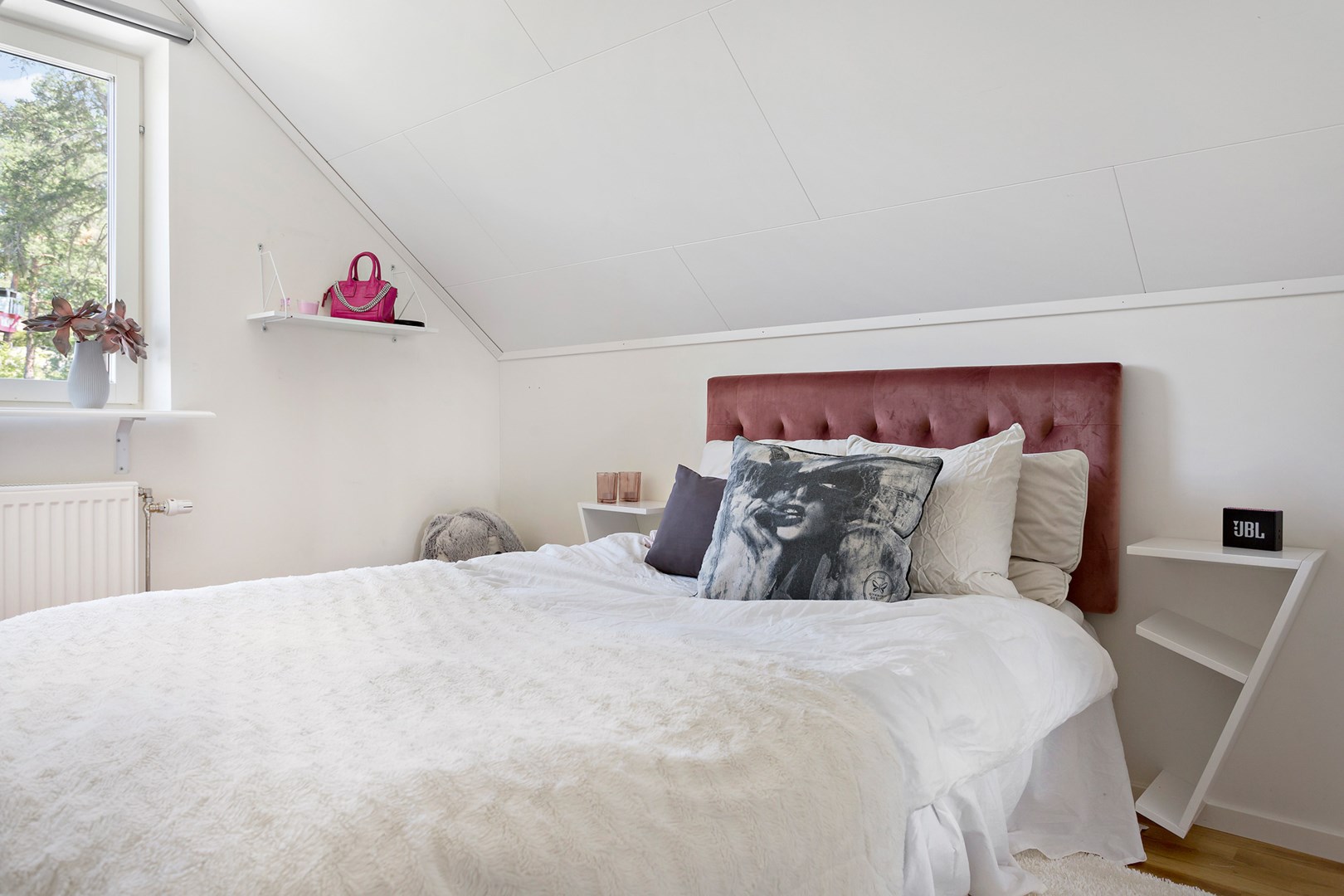 Bostadsbild från Björnbergsvägen 4, Såld i Kummelnäs - Björnberget, Nacka