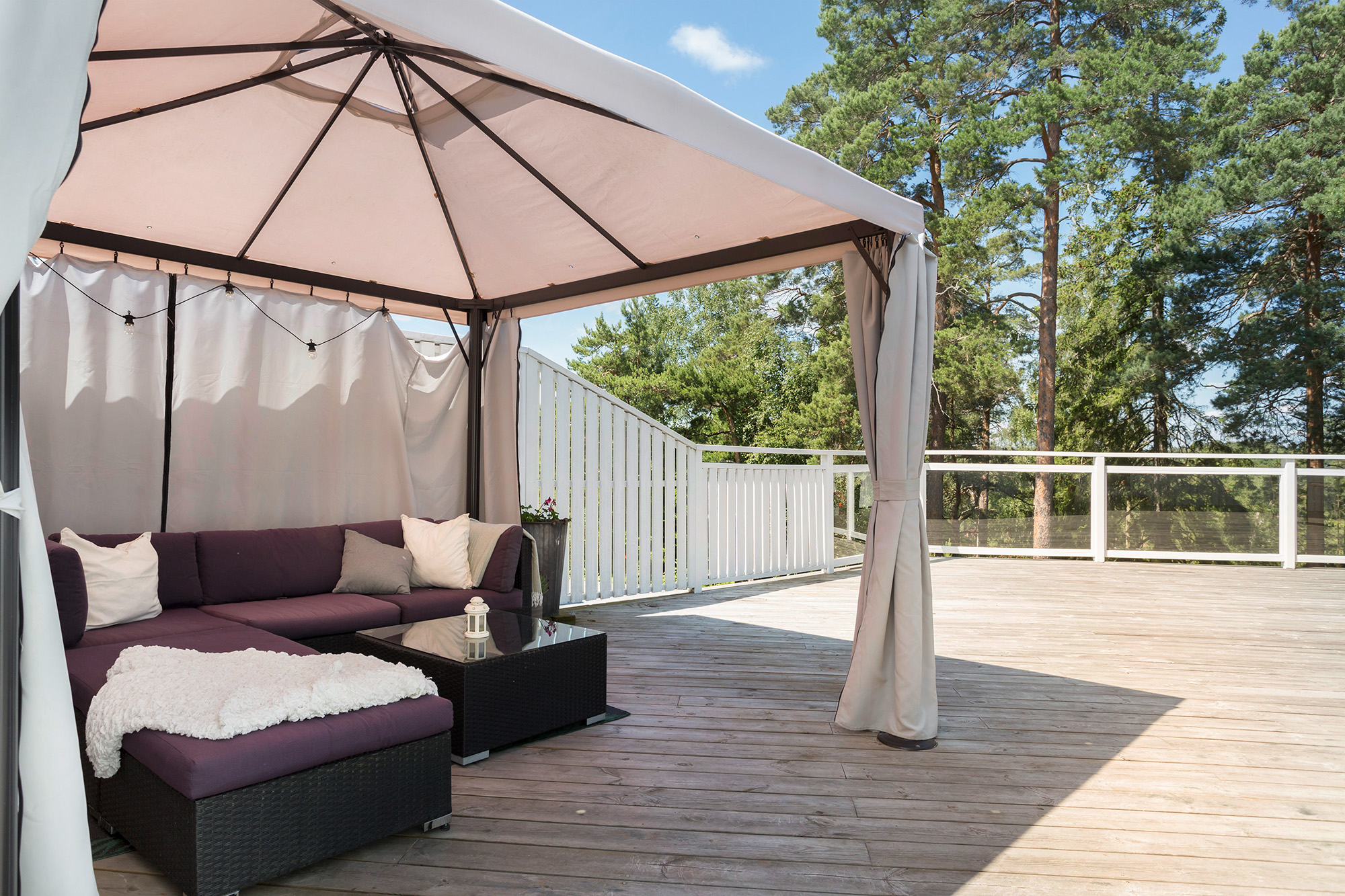 Bostadsbild från Björnbergsvägen 4, Såld i Kummelnäs - Björnberget, Nacka