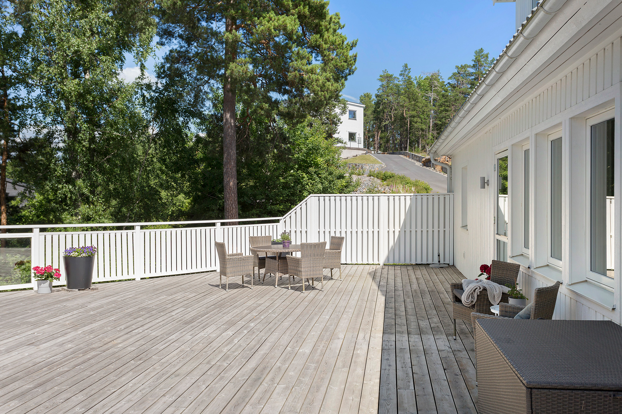 Bostadsbild från Björnbergsvägen 4, Såld i Kummelnäs - Björnberget, Nacka