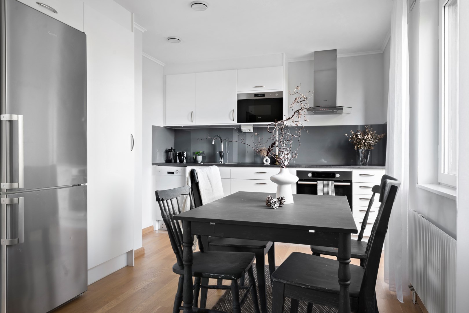 Bostadsbild från Grandungevägen 16, Såld i Norby, Uppsala