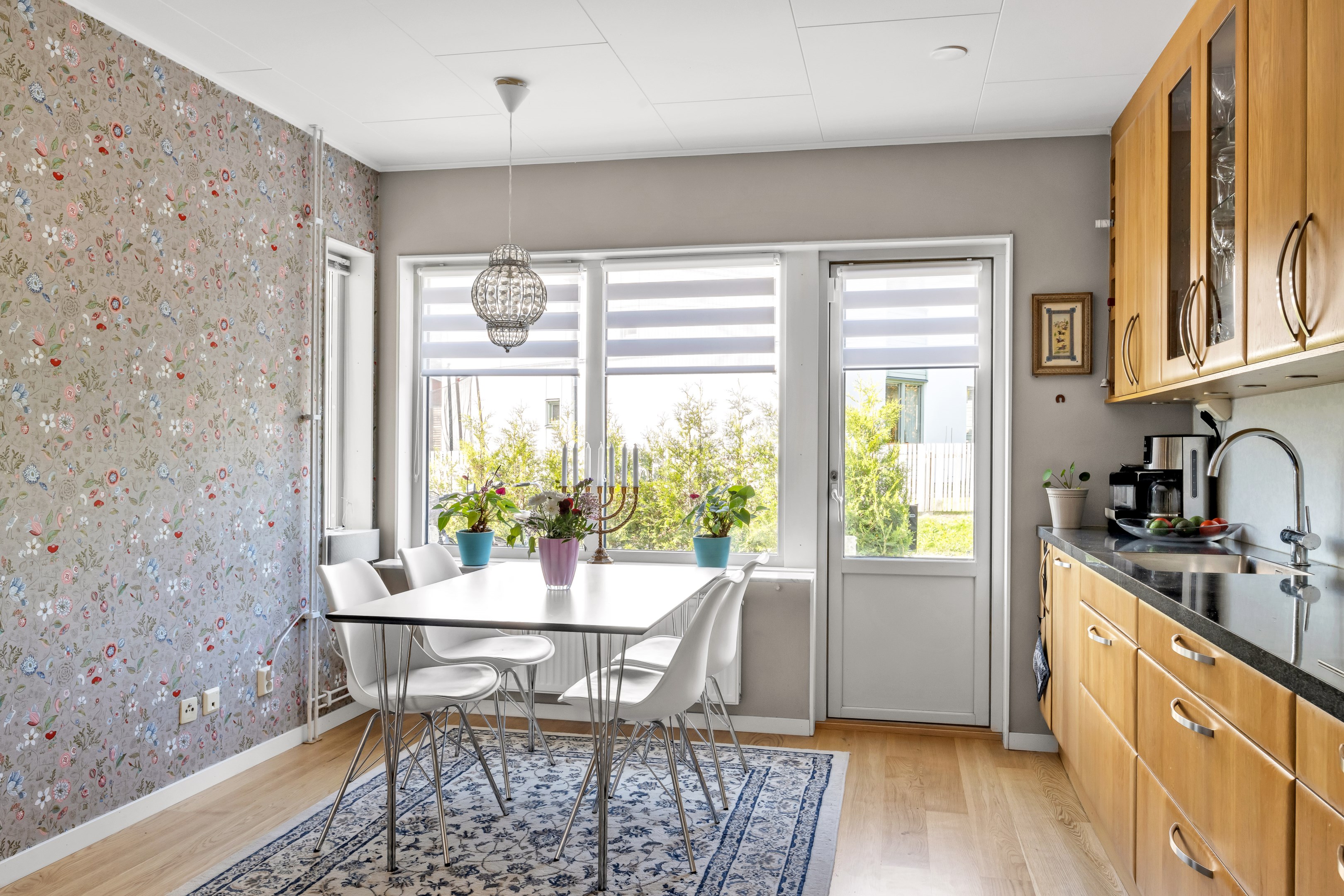 Bostadsbild från Pimpstensvägen 64, Såld i Herrhagen, Uppsala