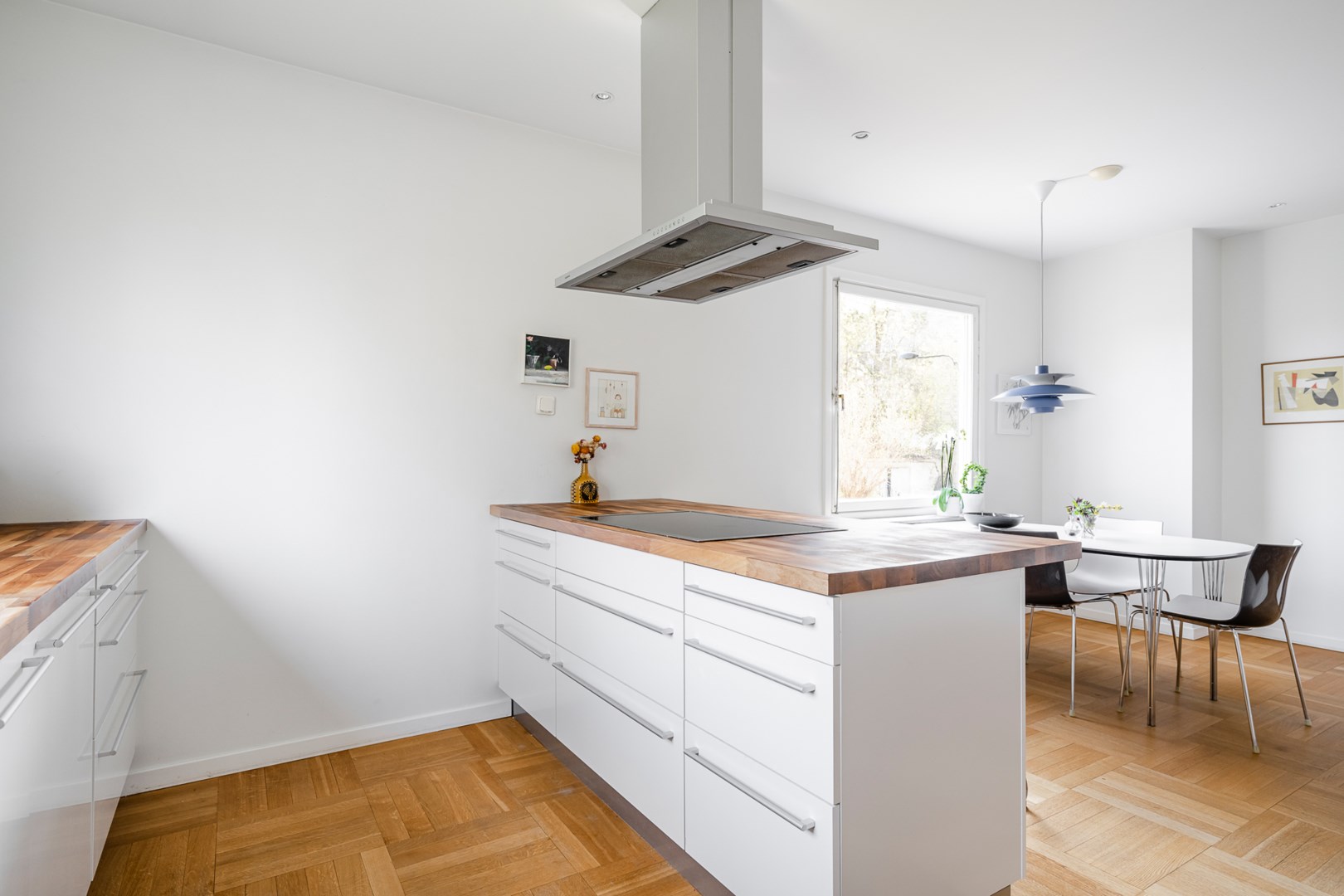 Bostadsbild från Vargungevägen 6, Såld i Saltsjö-Duvnäs, Nacka