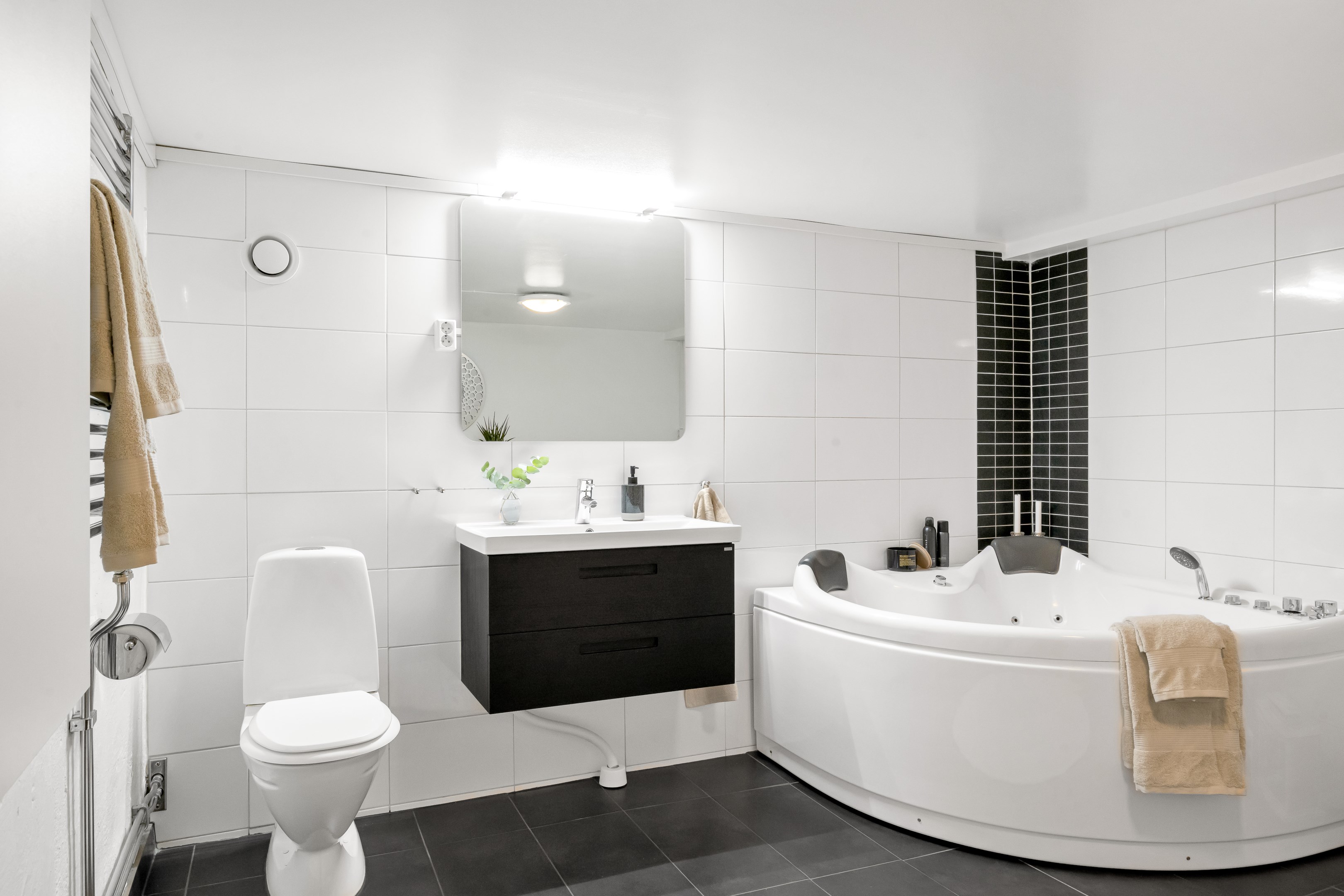 Bostadsbild från Smedsbylegatan 27, Såld i Fålhagen, Uppsala