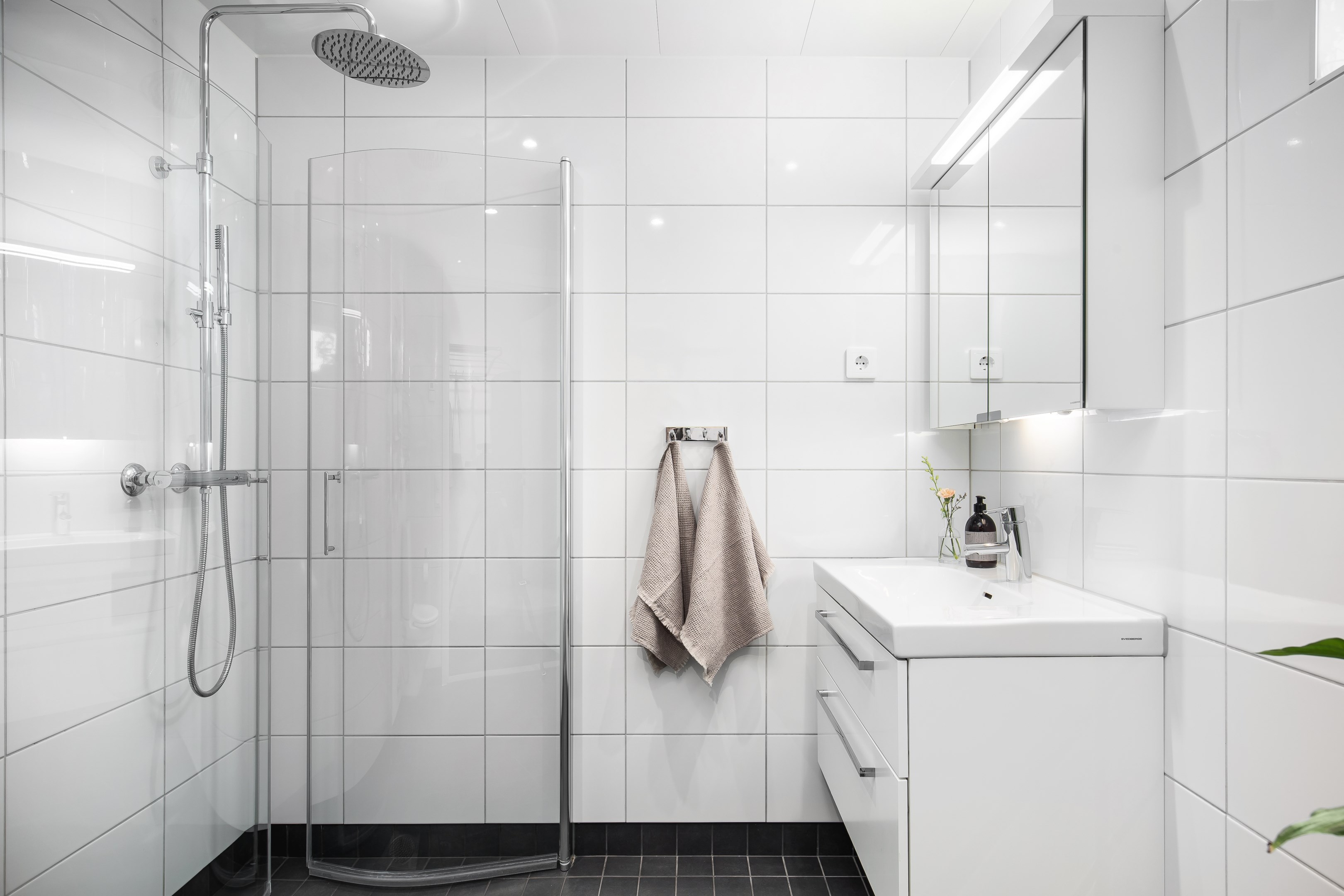 Bostadsbild från Godtemplarvägen 39, Såld i Tollare, Nacka