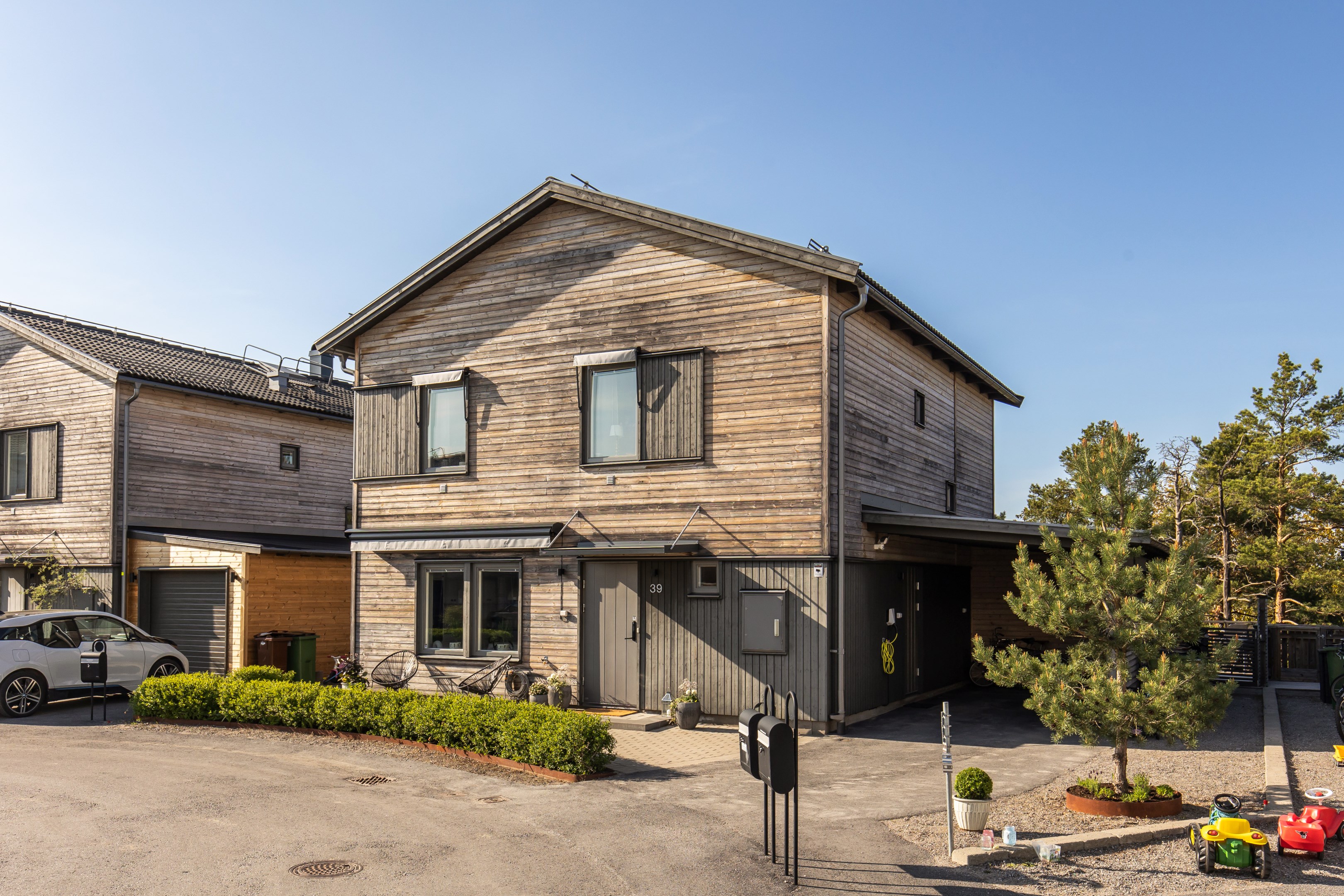 Bostadsbild från Godtemplarvägen 39, Såld i Tollare, Nacka