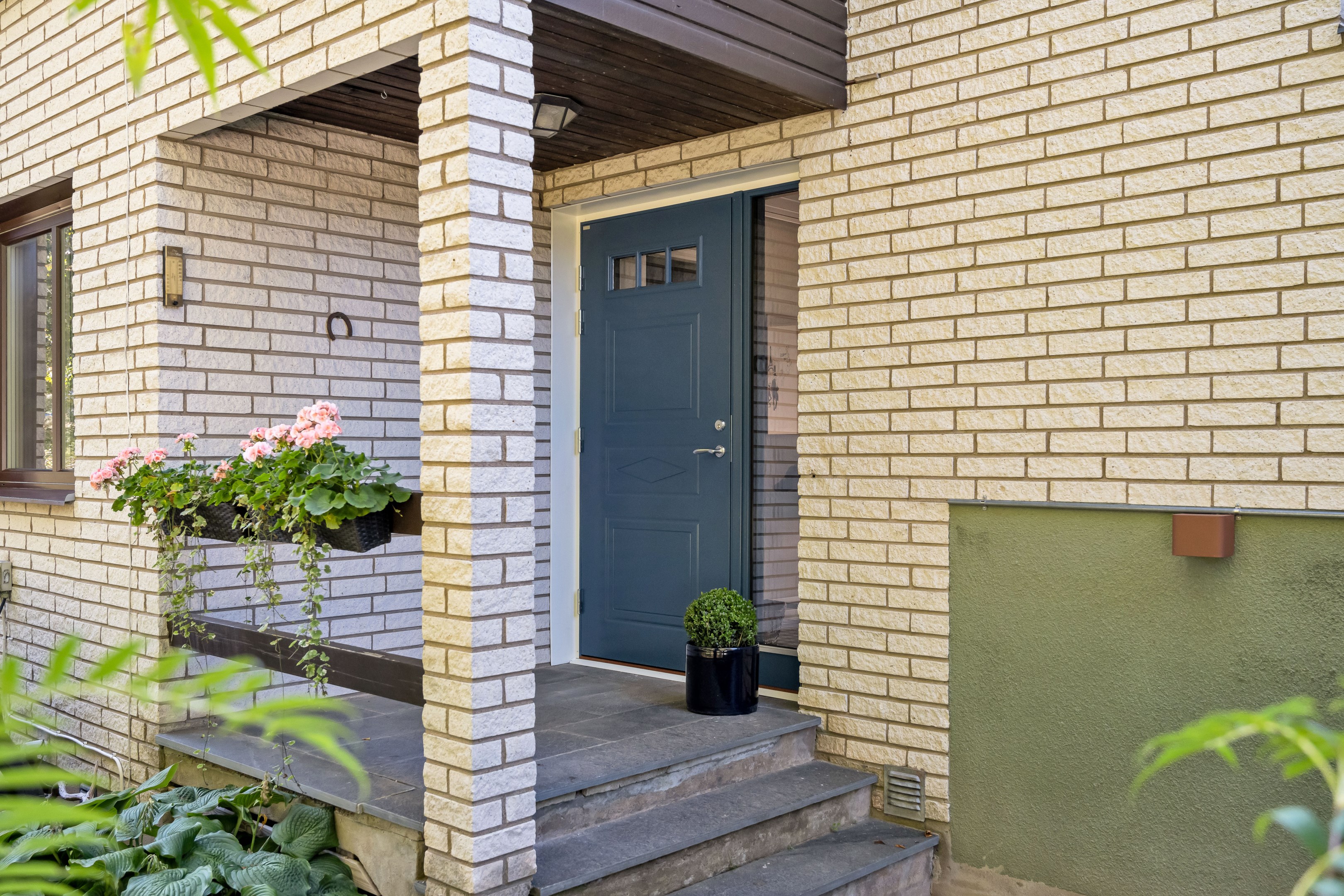 Bostadsbild från Ekolnsvägen 13A, Såld i Sunnersta, Uppsala