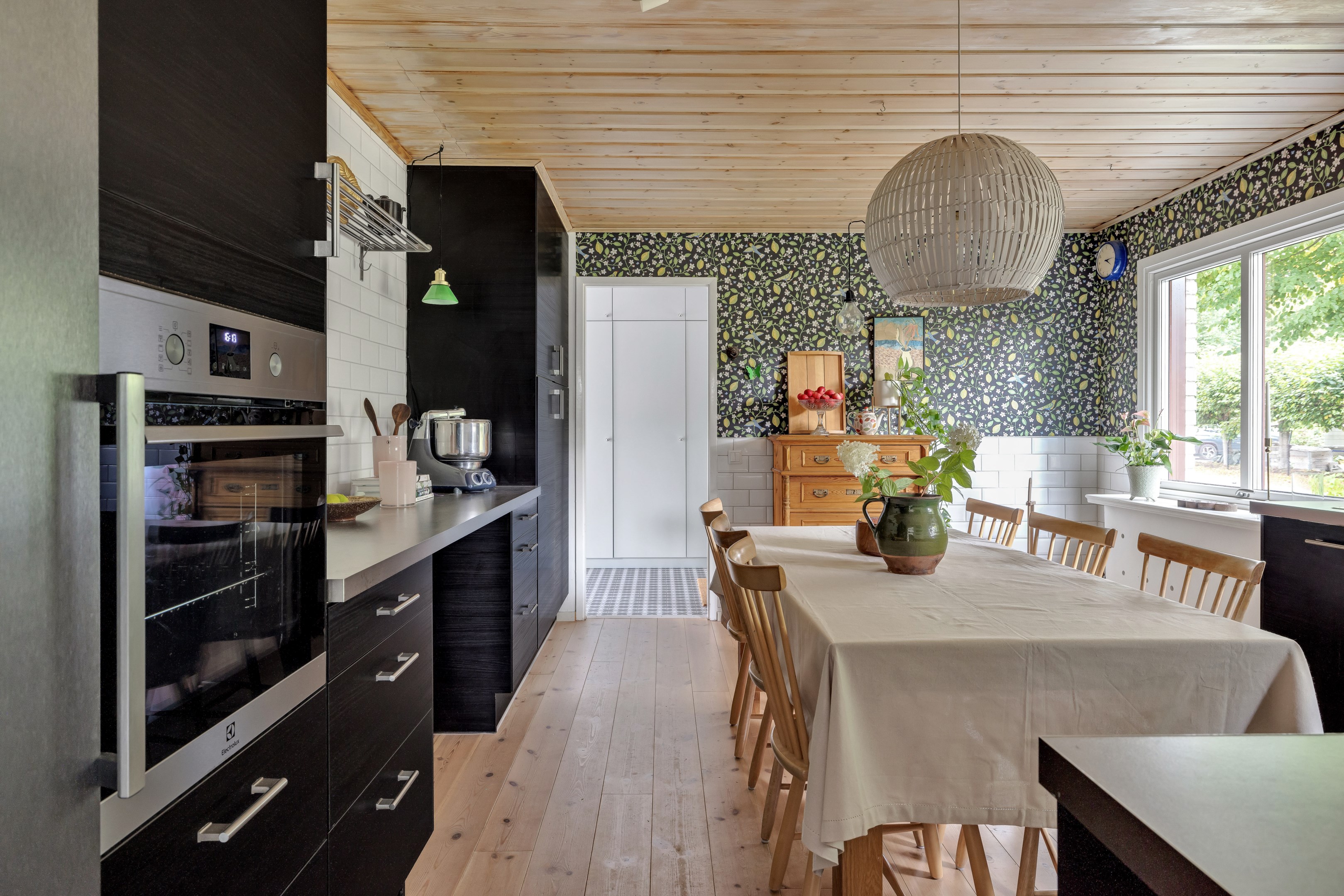 Bostadsbild från Ekolnsvägen 13A, Såld i Sunnersta, Uppsala