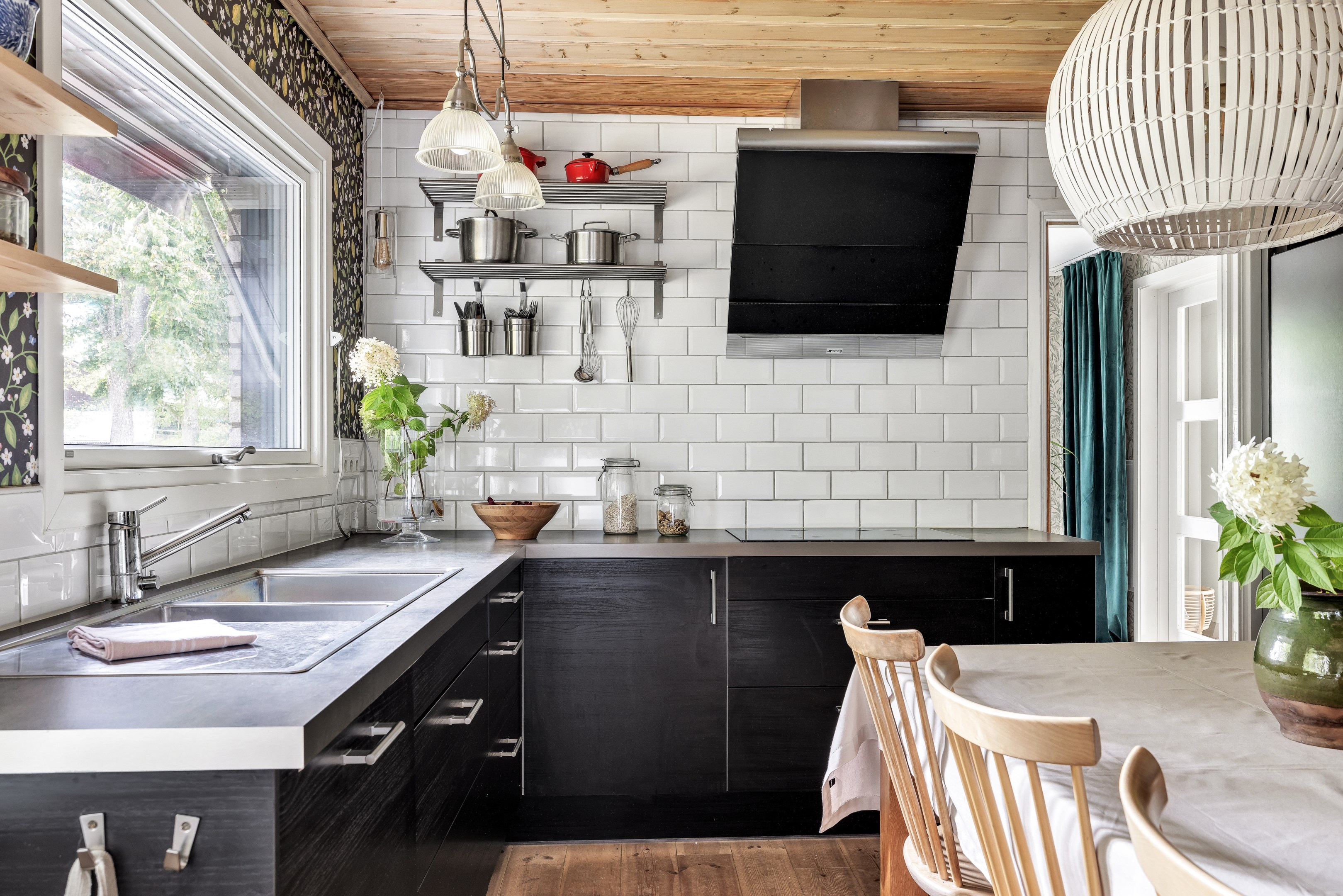 Bostadsbild från Ekolnsvägen 13A, Såld i Sunnersta, Uppsala