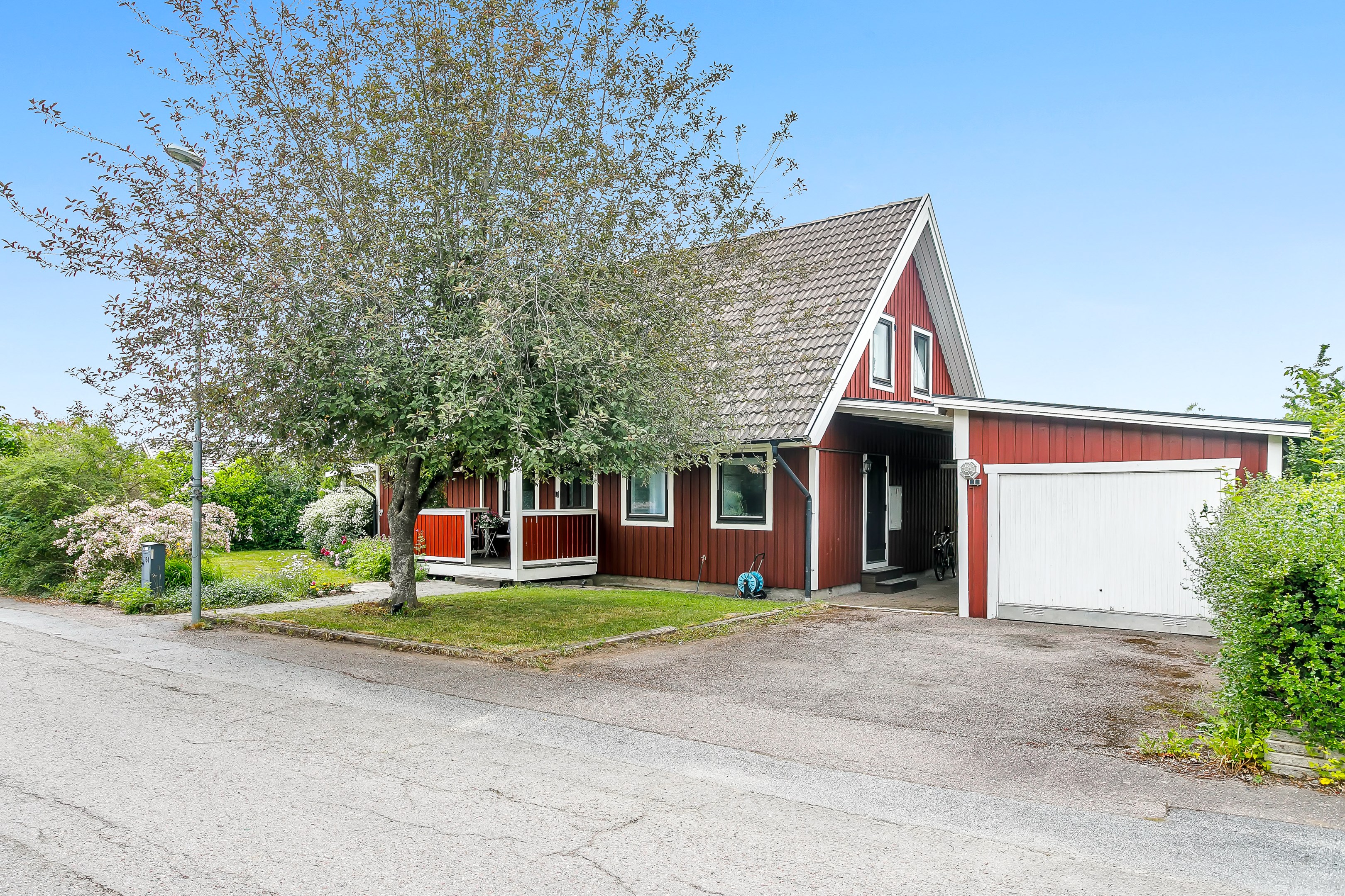 Bostadsbild från Malmkörarvägen 134, Såld i Vattholma, Uppsala