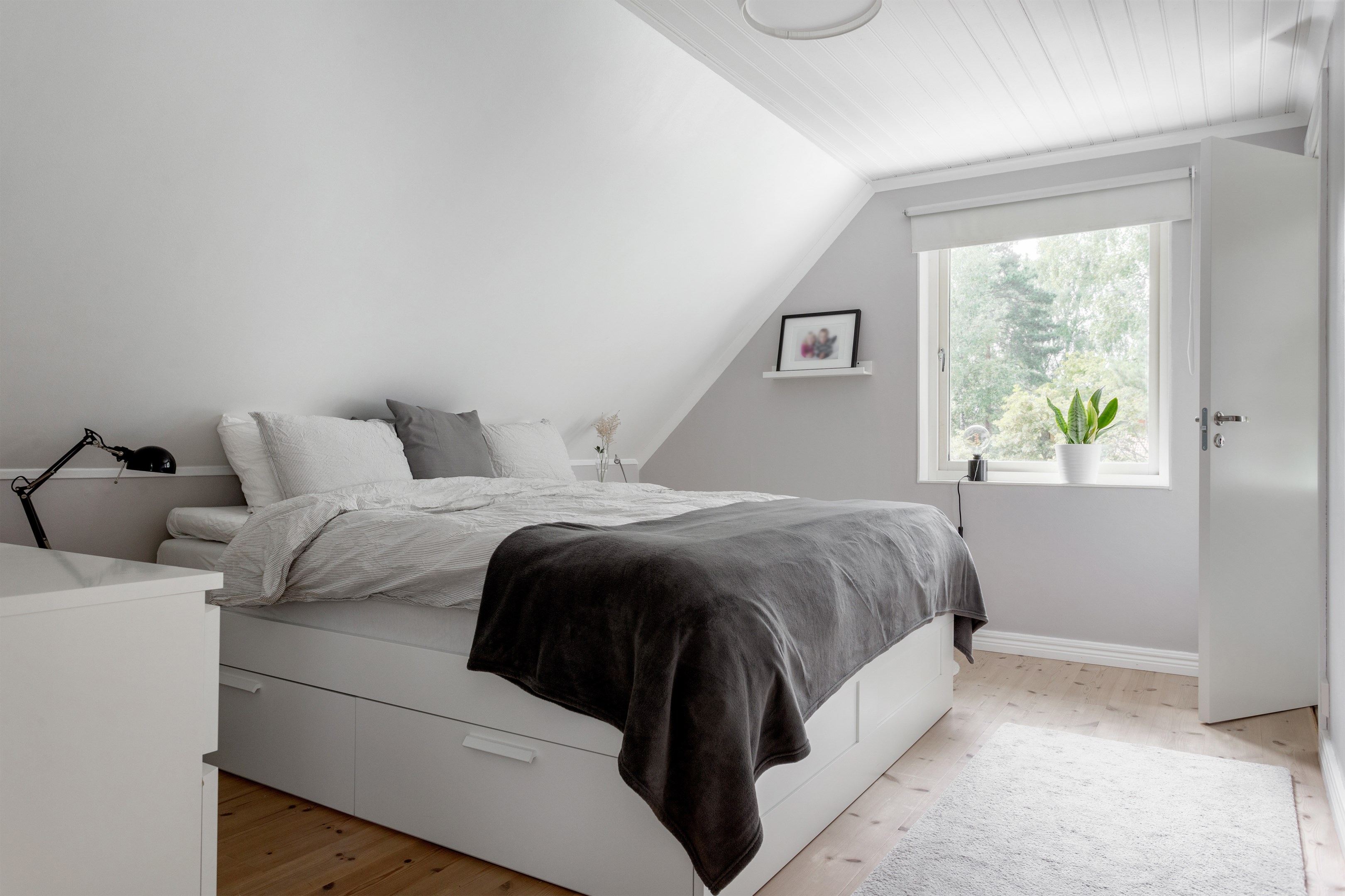 Bostadsbild från Dalkarlsvägen 16, Såld i Lännersta, Nacka