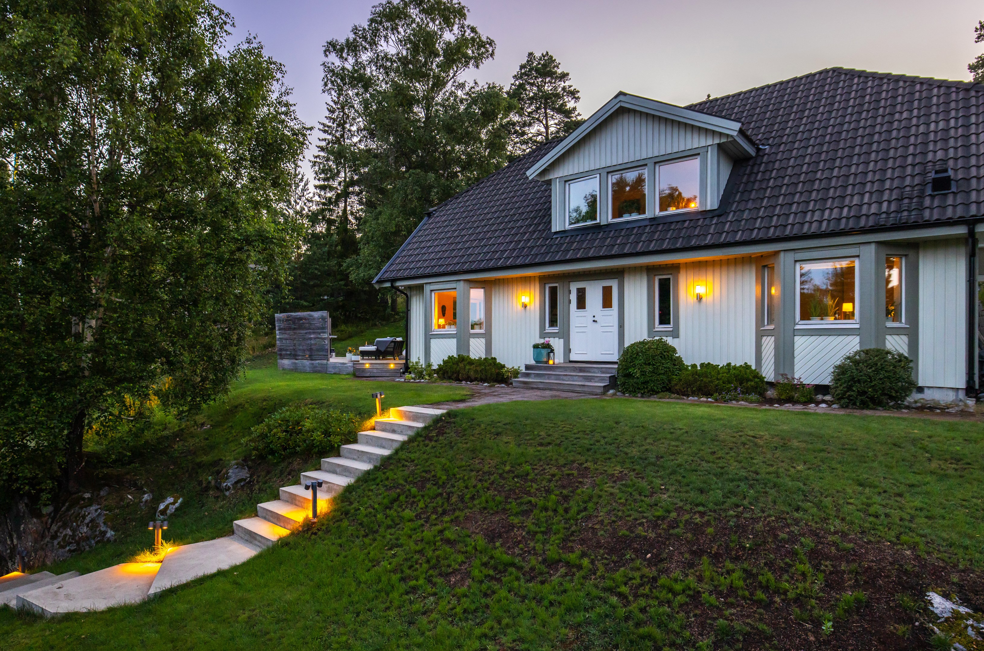 Bostadsbild från Dalkarlsvägen 16, Såld i Lännersta, Nacka