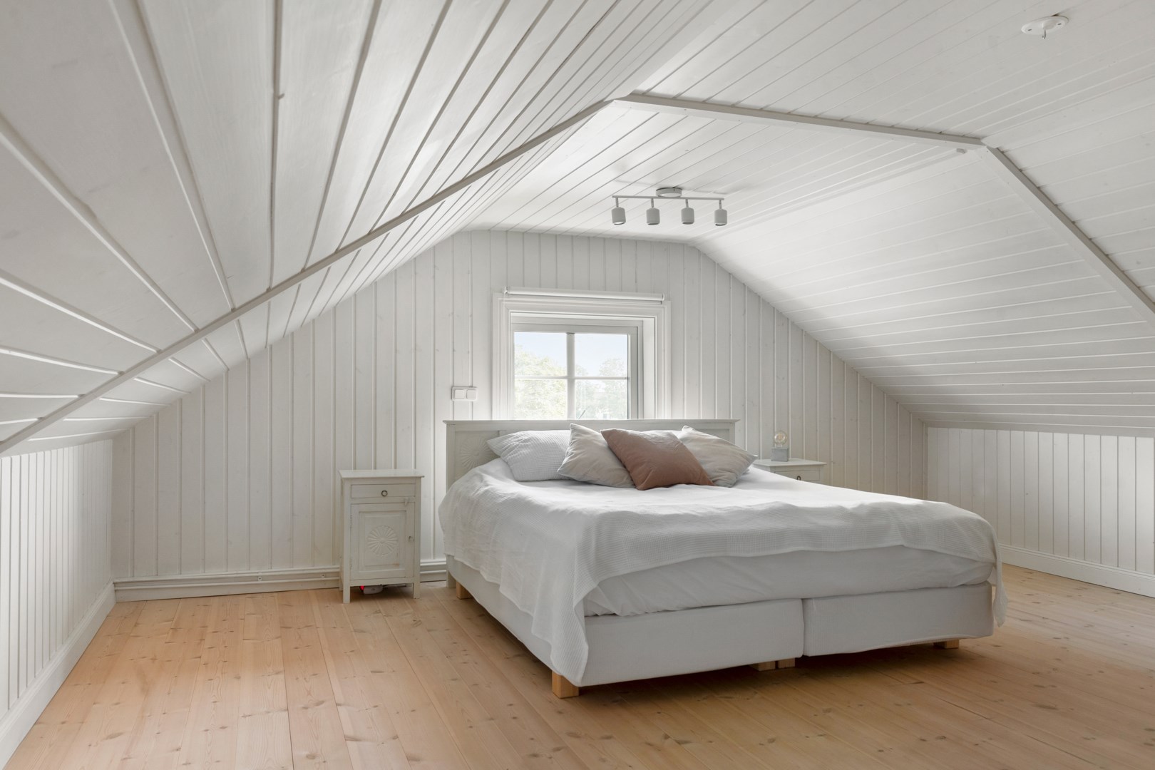 Bostadsbild från Lindgatan 12, Såld i Fålhagen, Uppsala