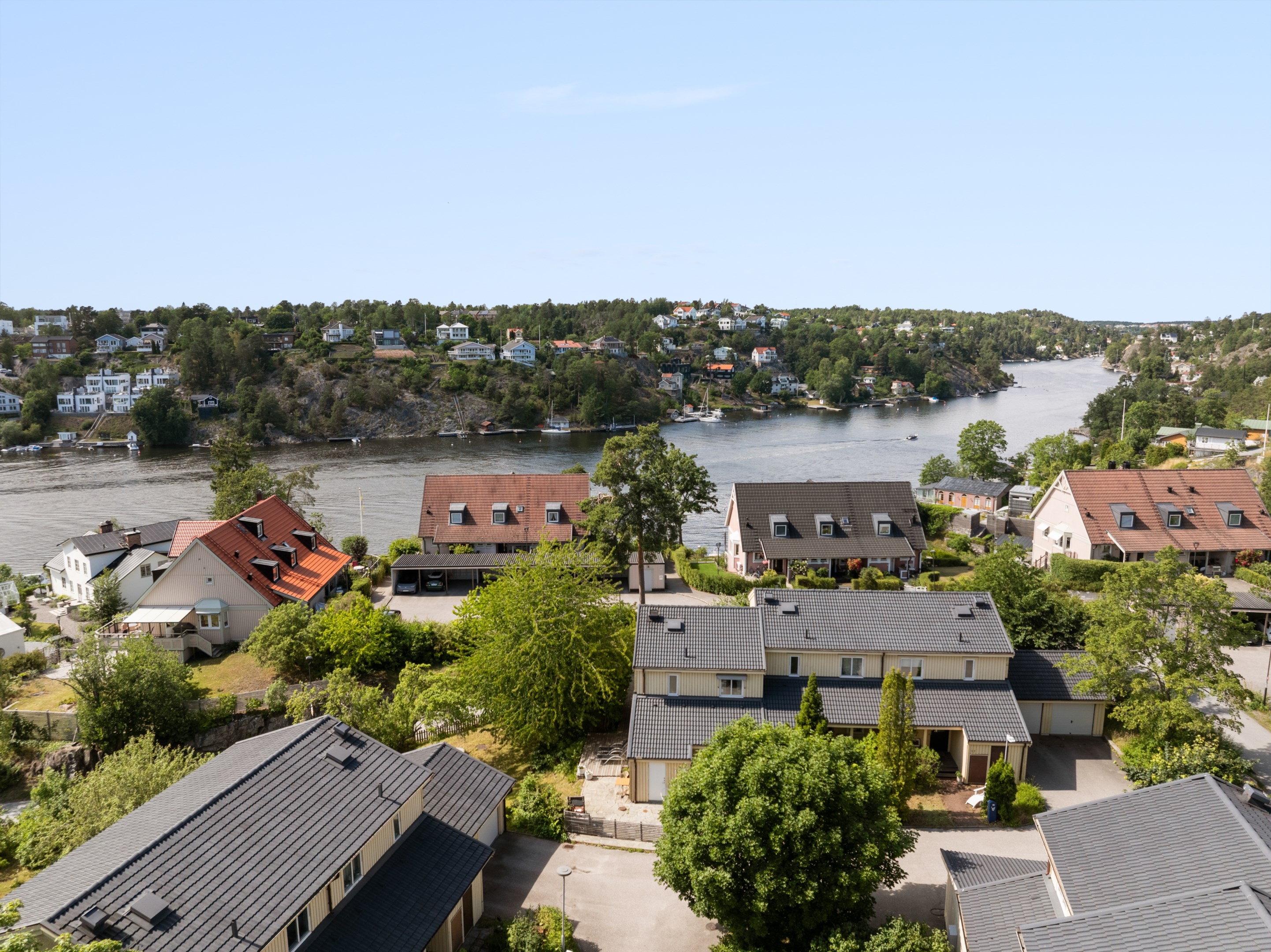 Bostadsbild från Gamla Brovägen 21, Såld i Björknäs, Nacka
