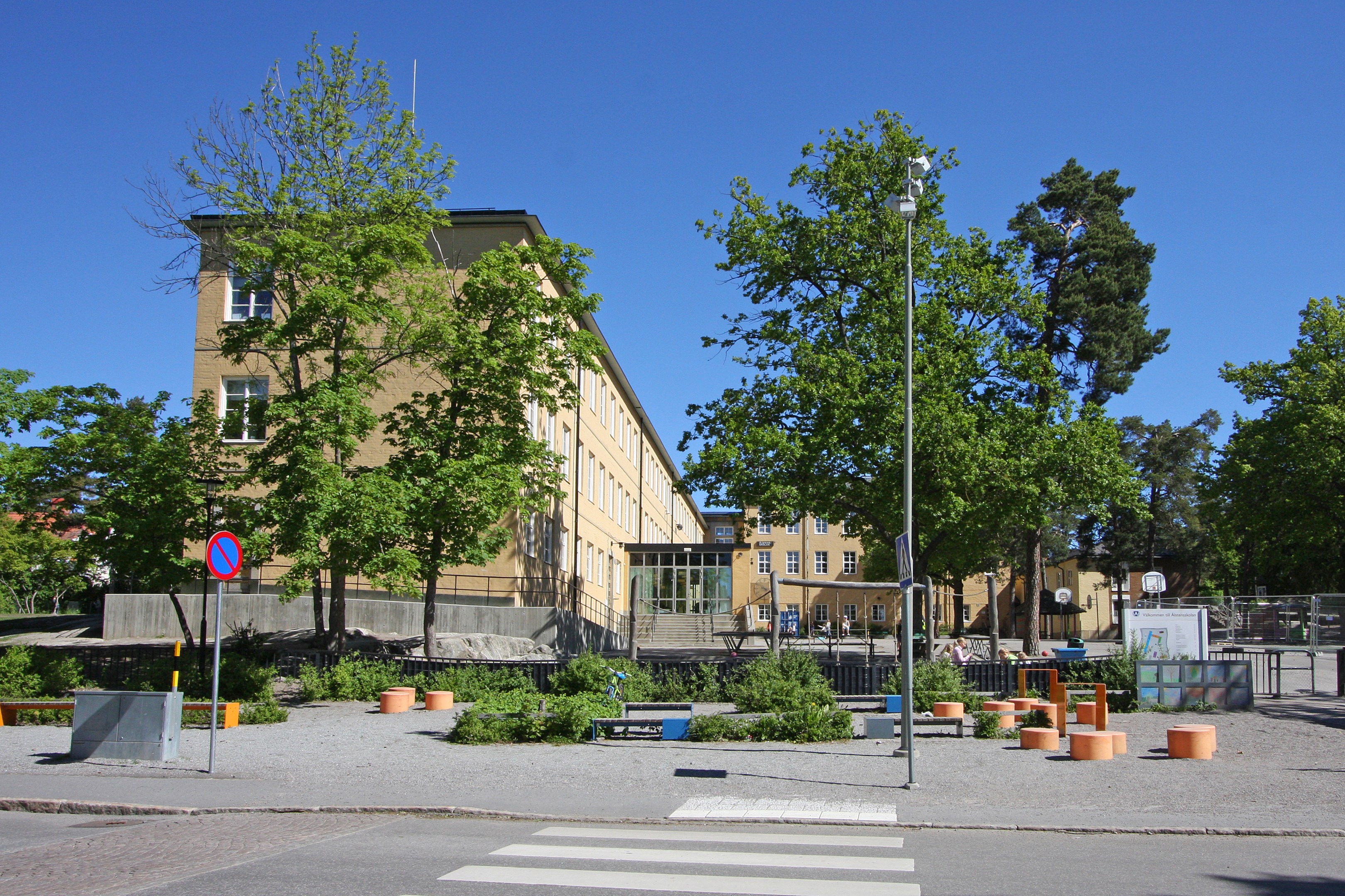 Bostadsbild från Hackspettsvägen 29, Till salu i Bromma - Ålsten, Stockholm