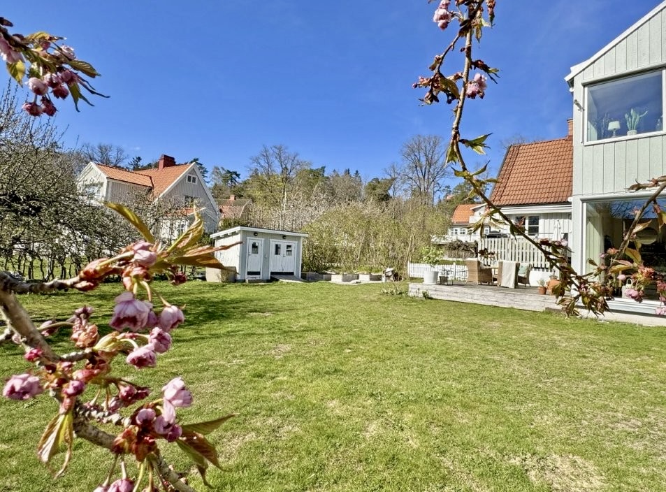Bostadsbild från Hackspettsvägen 29, Till salu i Bromma - Ålsten, Stockholm