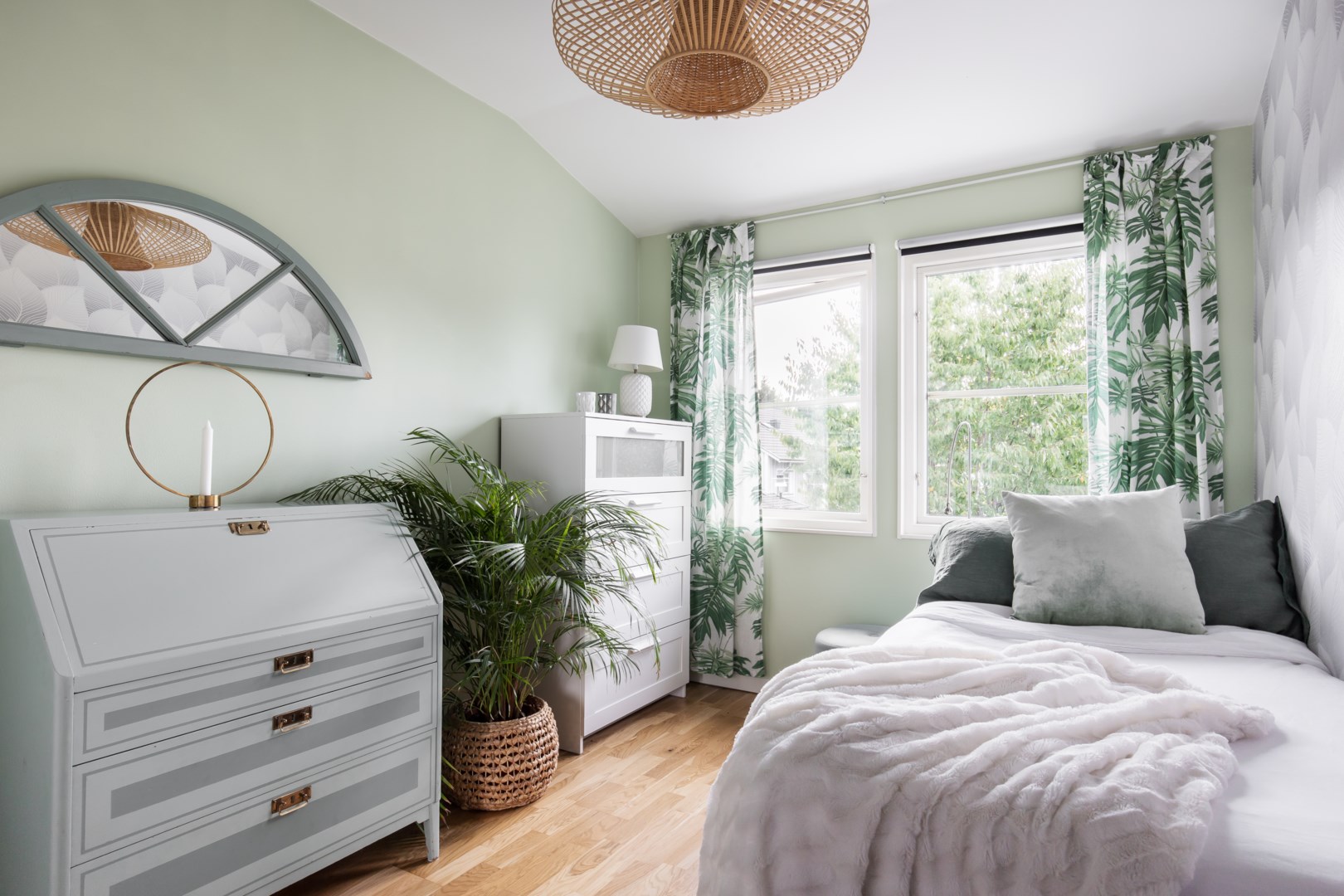 Bostadsbild från Norrholmsvägen 132, Såld i Östra Orminge, Nacka