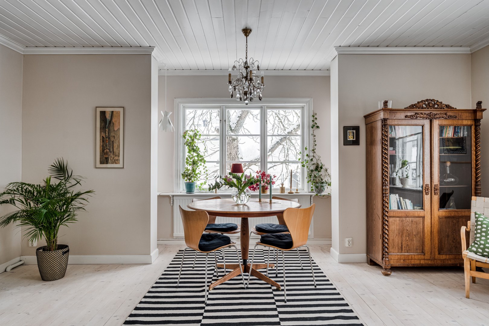 Bostadsbild från Fylkingsvägen 1, Såld i Gamla Uppsala, Uppsala