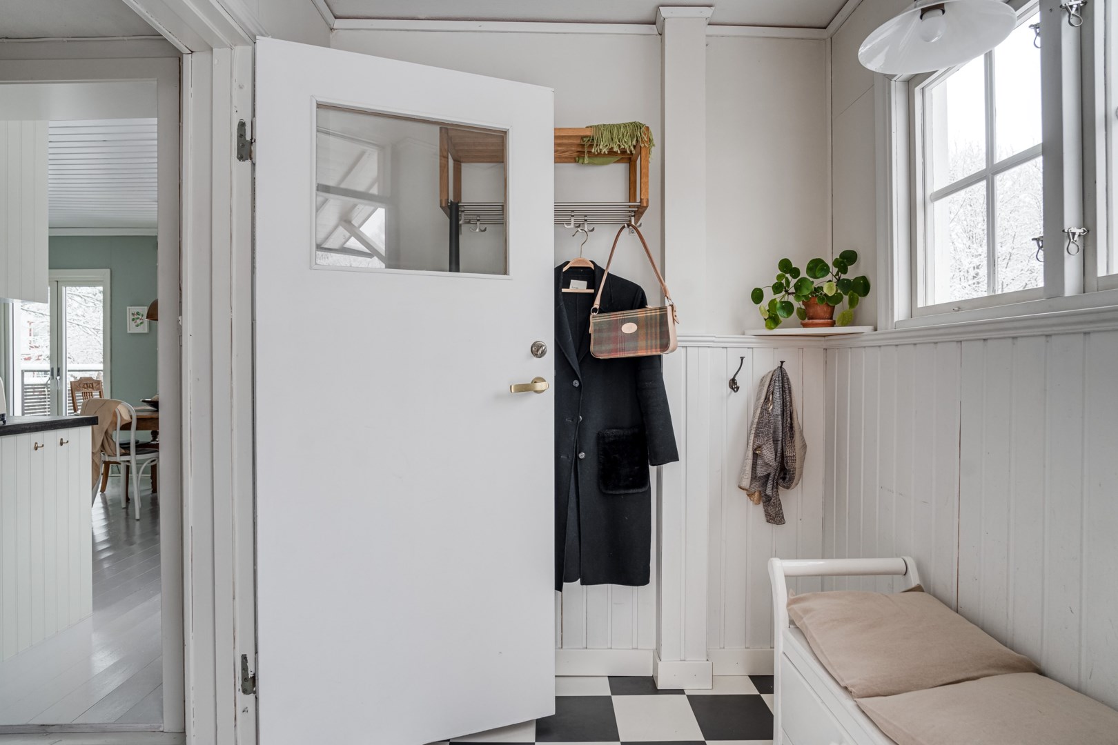 Bostadsbild från Fylkingsvägen 1, Såld i Gamla Uppsala, Uppsala