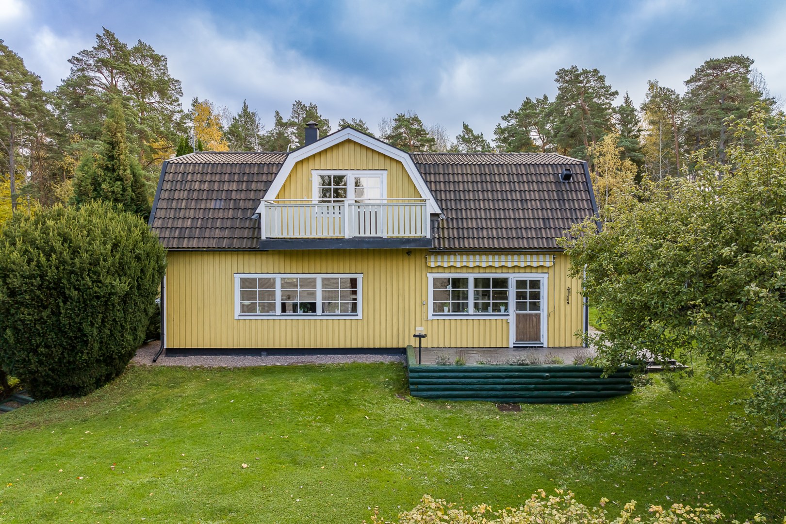 Bostadsbild från Skogsbergsvägen 2, Såld i Eriksberg, Uppsala