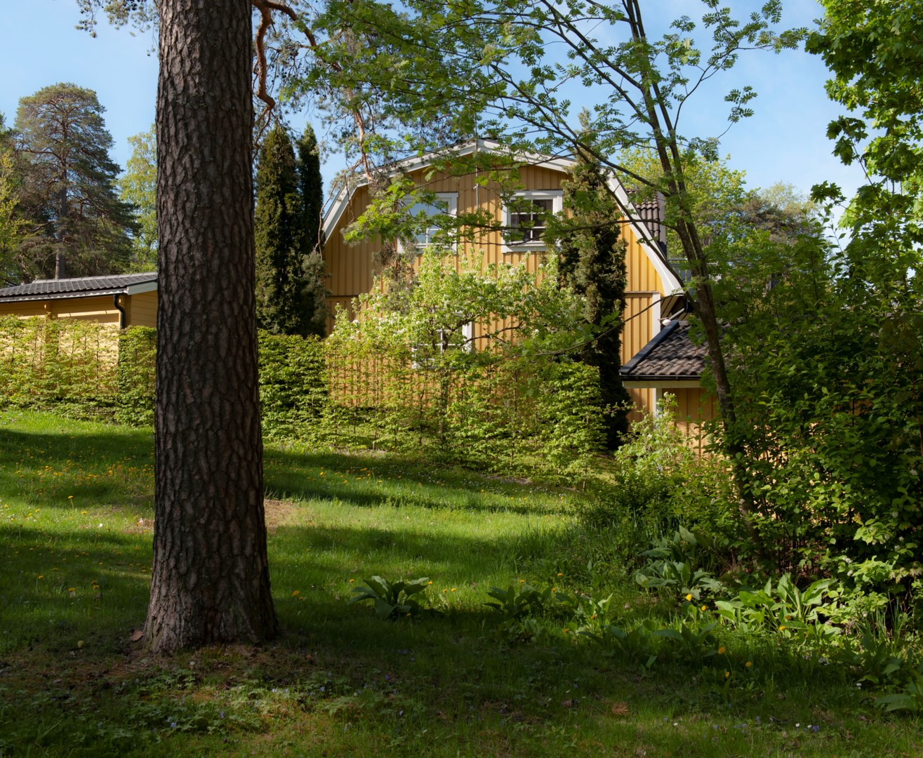 Bostadsbild från Skogsbergsvägen 2, Såld i Eriksberg, Uppsala