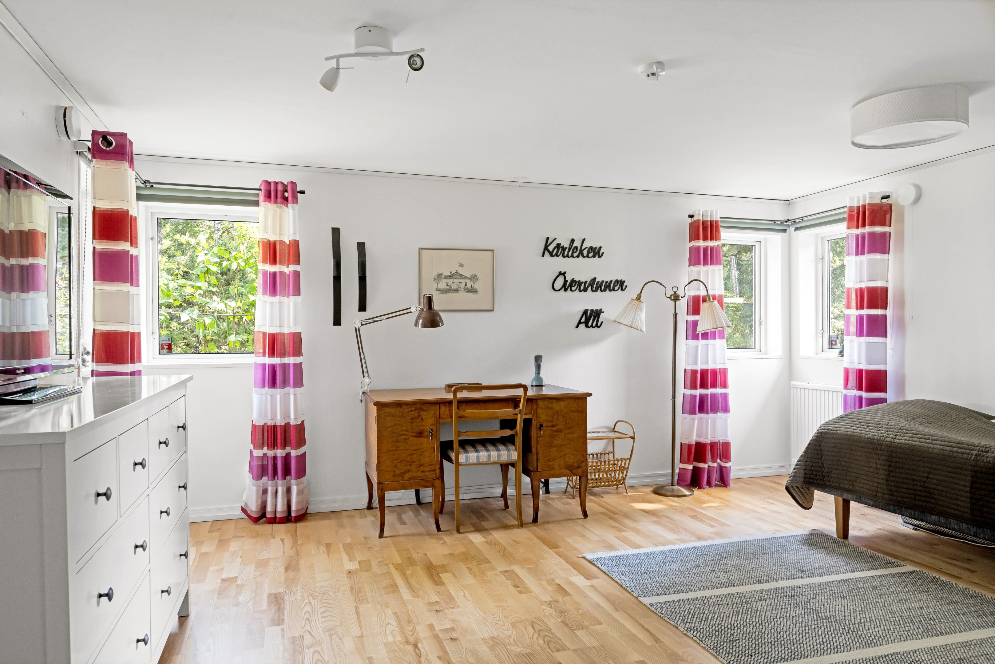 Bostadsbild från Sommarvägen 3A, Såld i Björklinge, Uppsala