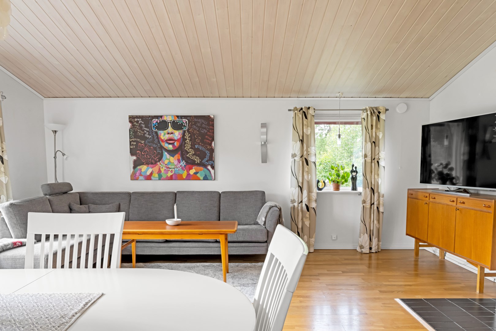 Bostadsbild från Sommarvägen 3A, Såld i Björklinge, Uppsala